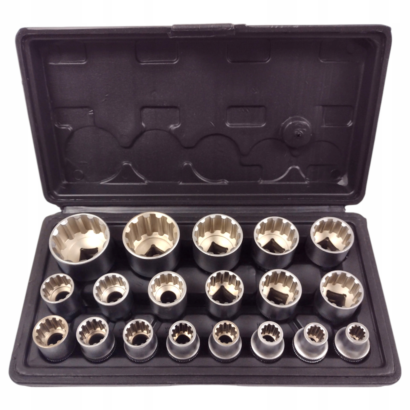 Zestaw Klucze Nasadowe 12 Kątne Nasadki 1/2" 8-32 mm Spline Walizka
