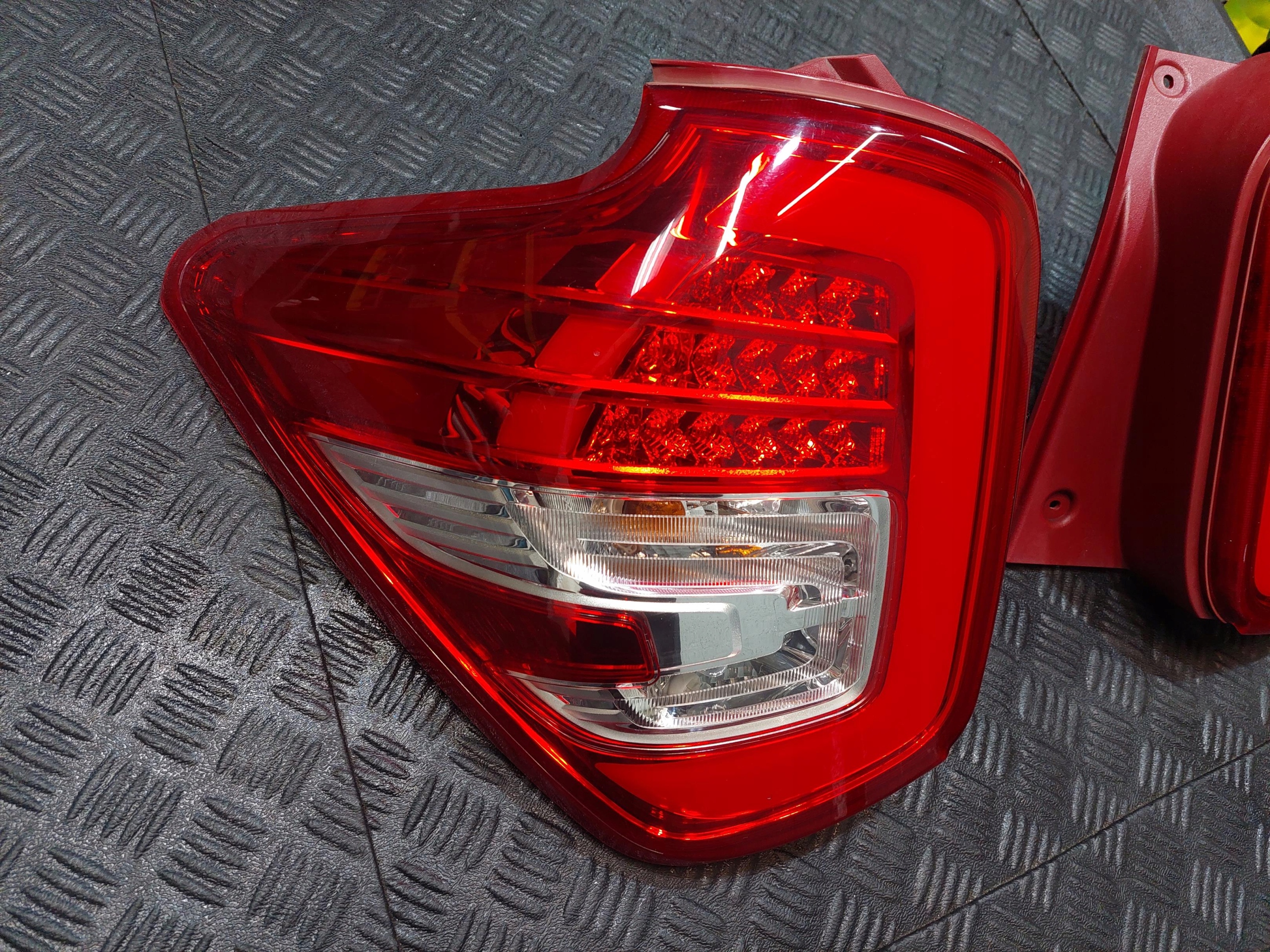 light rear part rear left EUROPA SSANGYONG TIVOLI XLV