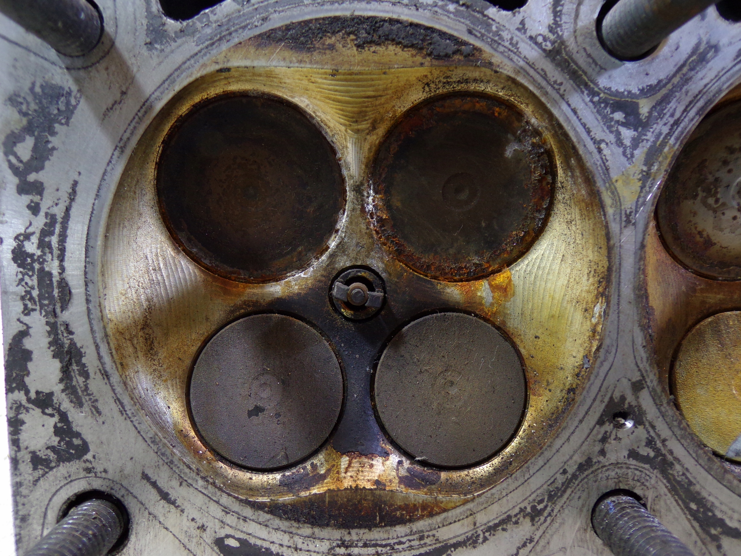 TESTATA Motore BMW E90 E92 E93 783815005 (1) (K2)