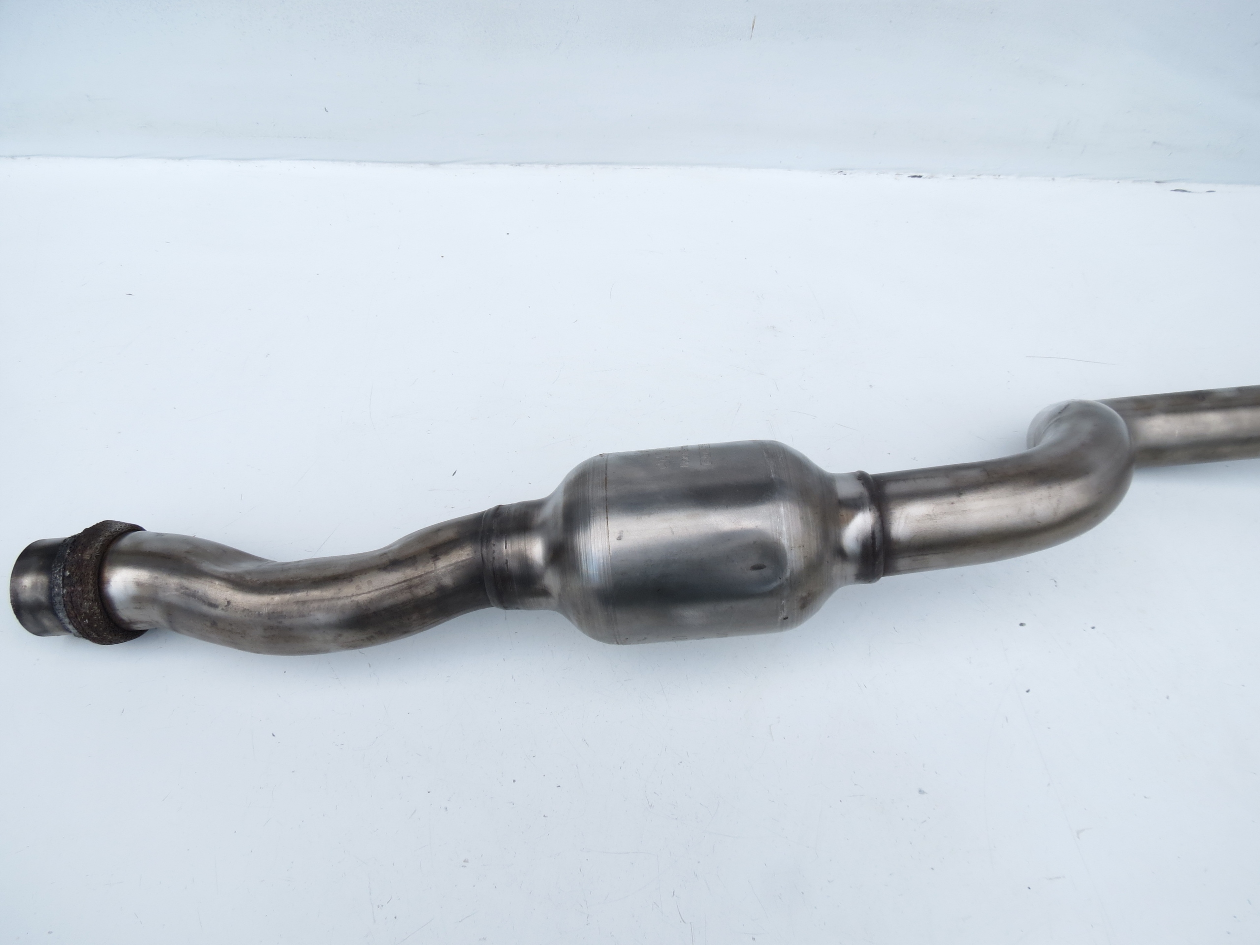 catalyst right A2124908736 MERCEDES CLS W218 4.7 V8