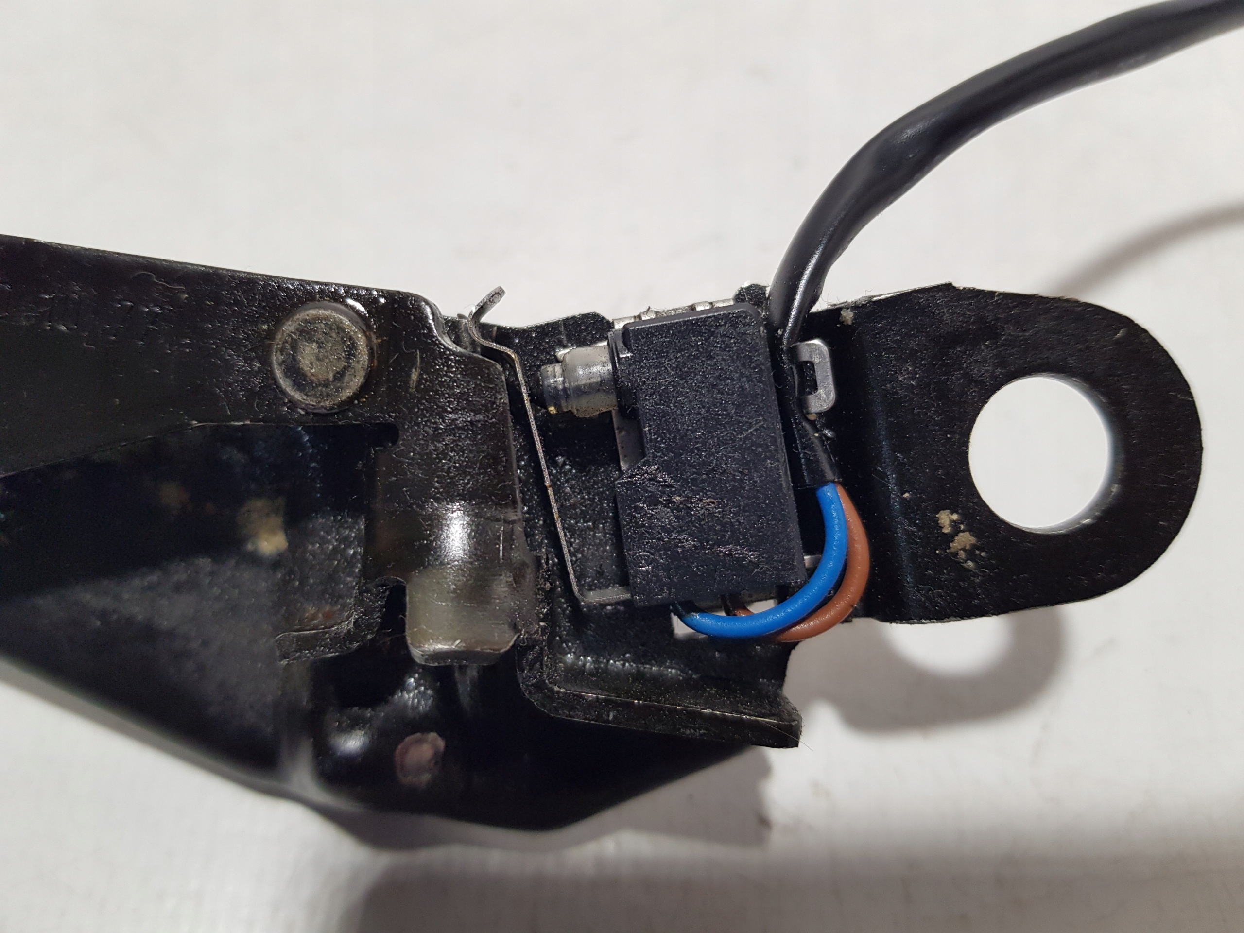 MERCEDES SL R230 lock roofs right 2307901077
