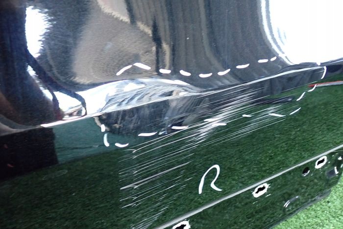 MERCEDES W247 247 GLA dvere pravé zadné zadok
