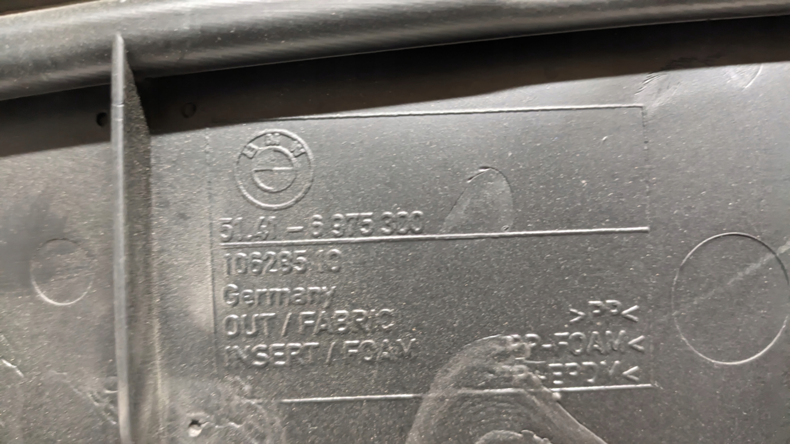 BMW E87 2.0D 11R side door right front