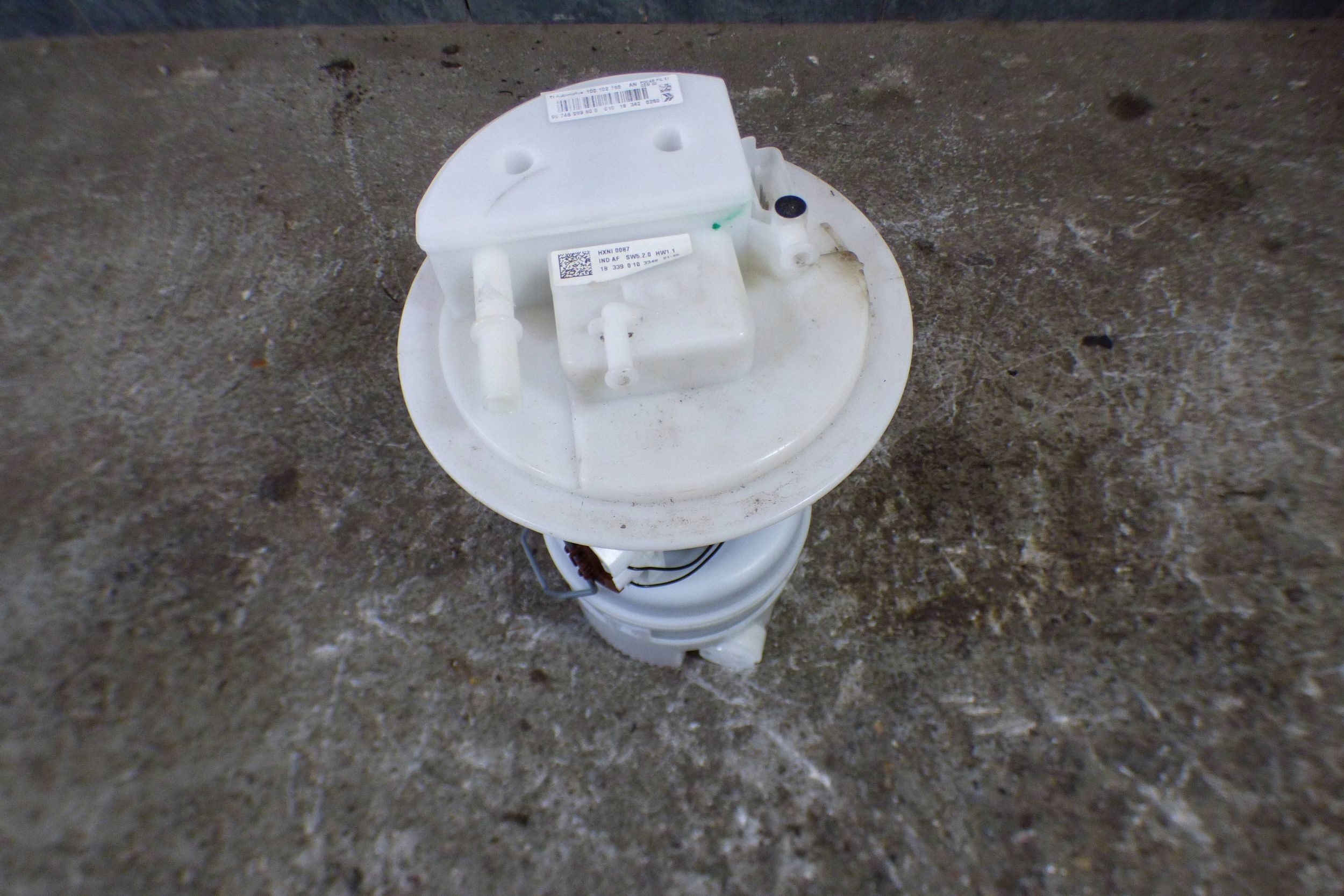 Peugeot 308 T9 II feed pump 9674699980 st.BDB