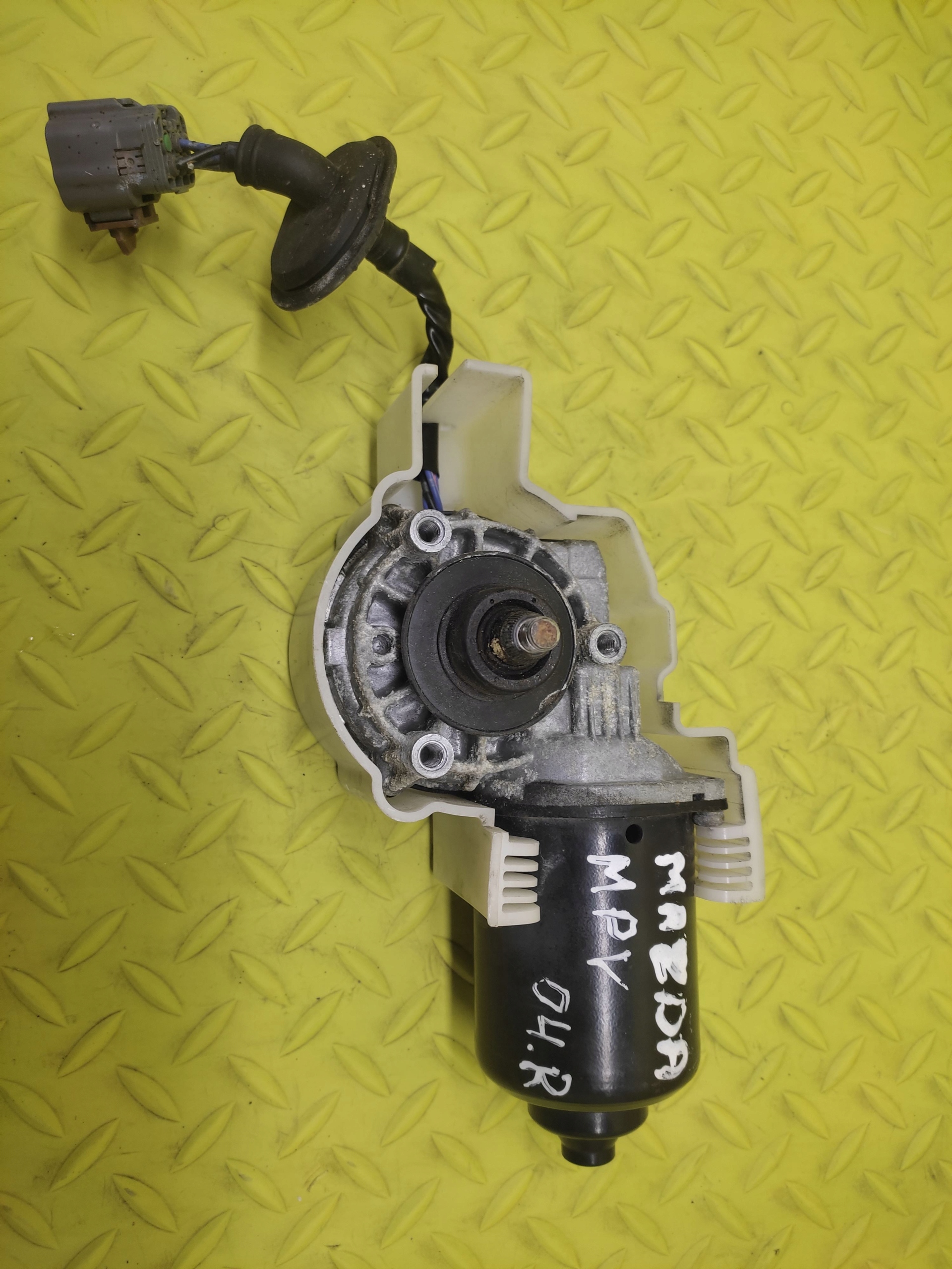 MAZDA MPV motor ablaktörlők far