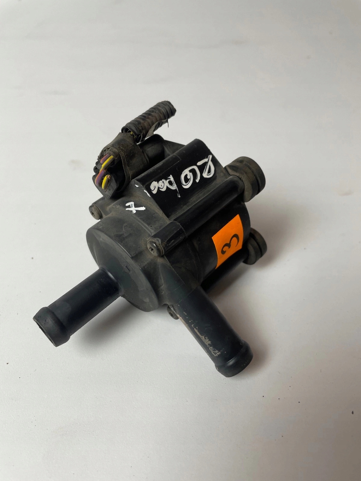 water pump Ford 1.0 Ecoboost Fiesta MK7 B-Max