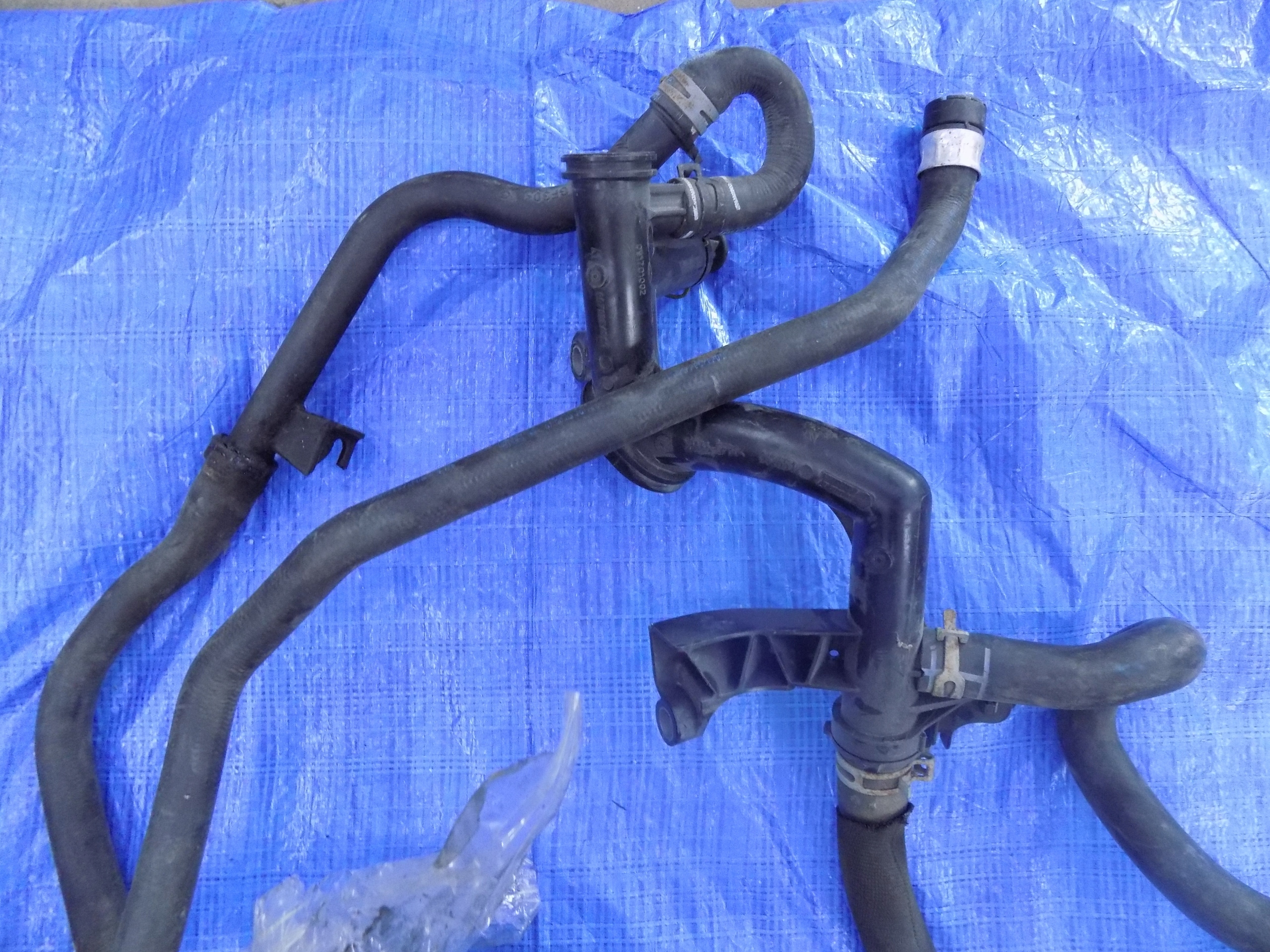Scatola termostato tubi PARTNER BERLINGO III 1,6HD