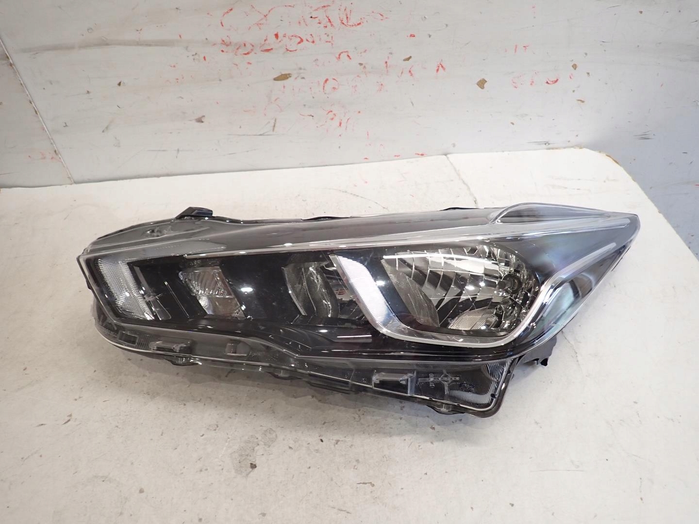 light front front left NISSAN MICRA K14 2017- 26060-5FA4A