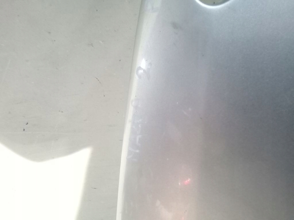 Mazda 2 und Kotflügel rechts