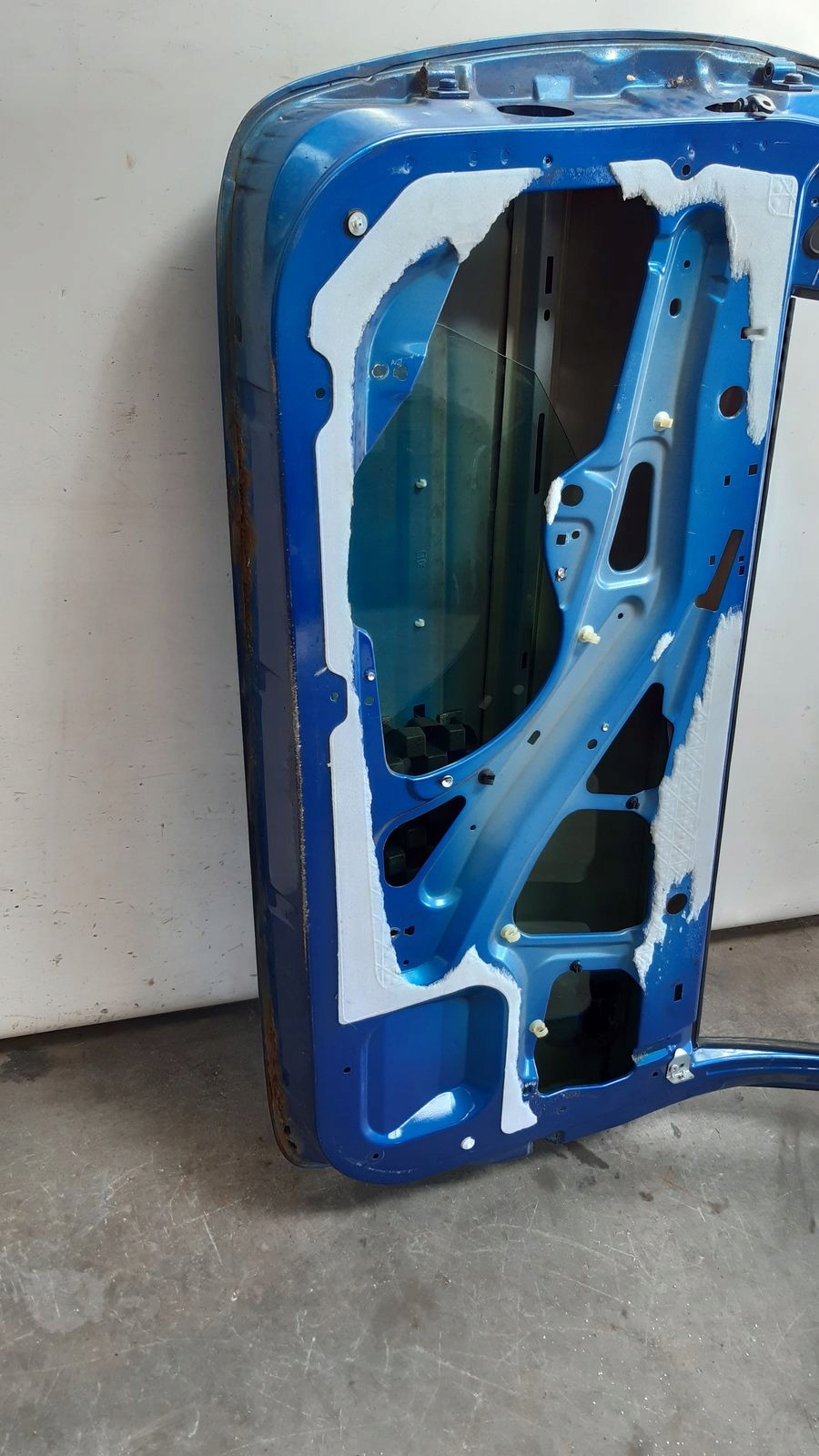 door front front right Peugeot 206+ plus 1,1 KGS