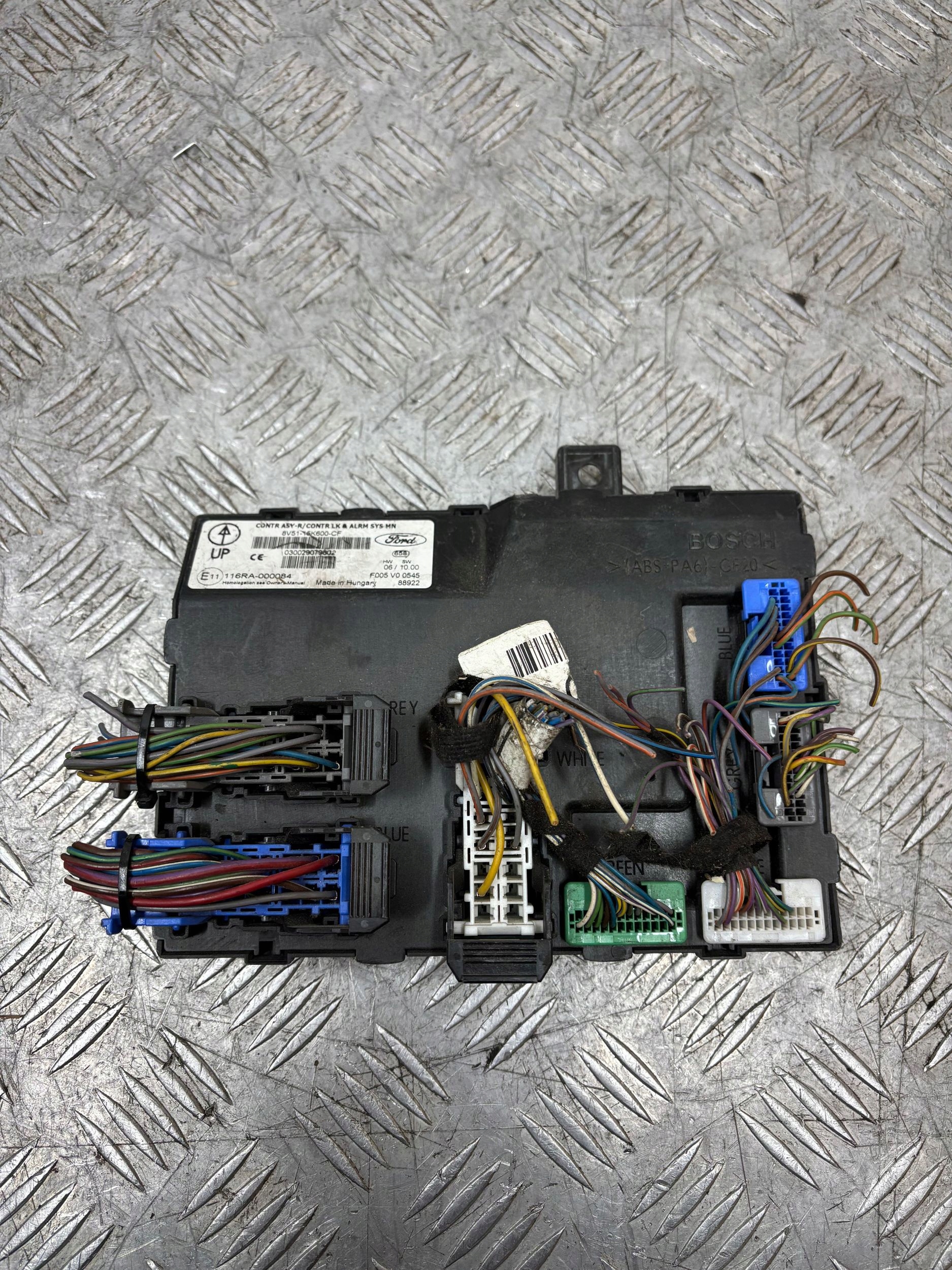 module control unit FORD FIESTA MK7 8V5115K600CF