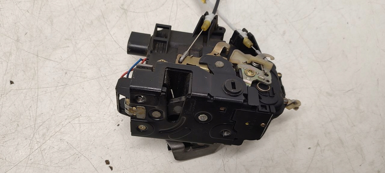 lock rear part rear right Audi A6 C5 2,5 TDI sedan
