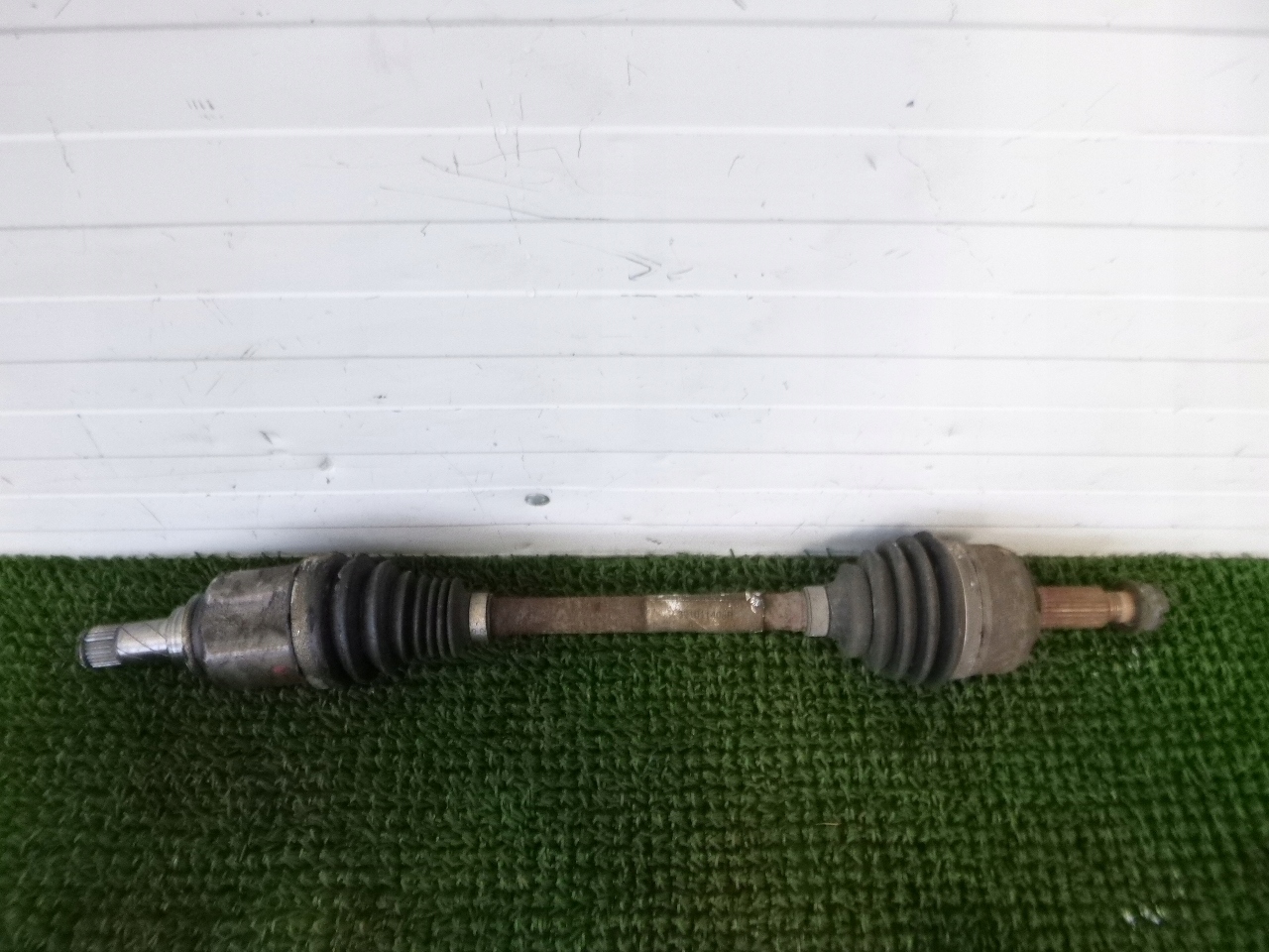 DACIA LODGY 12- 1.5 DCI semi-axis left 391011406R
