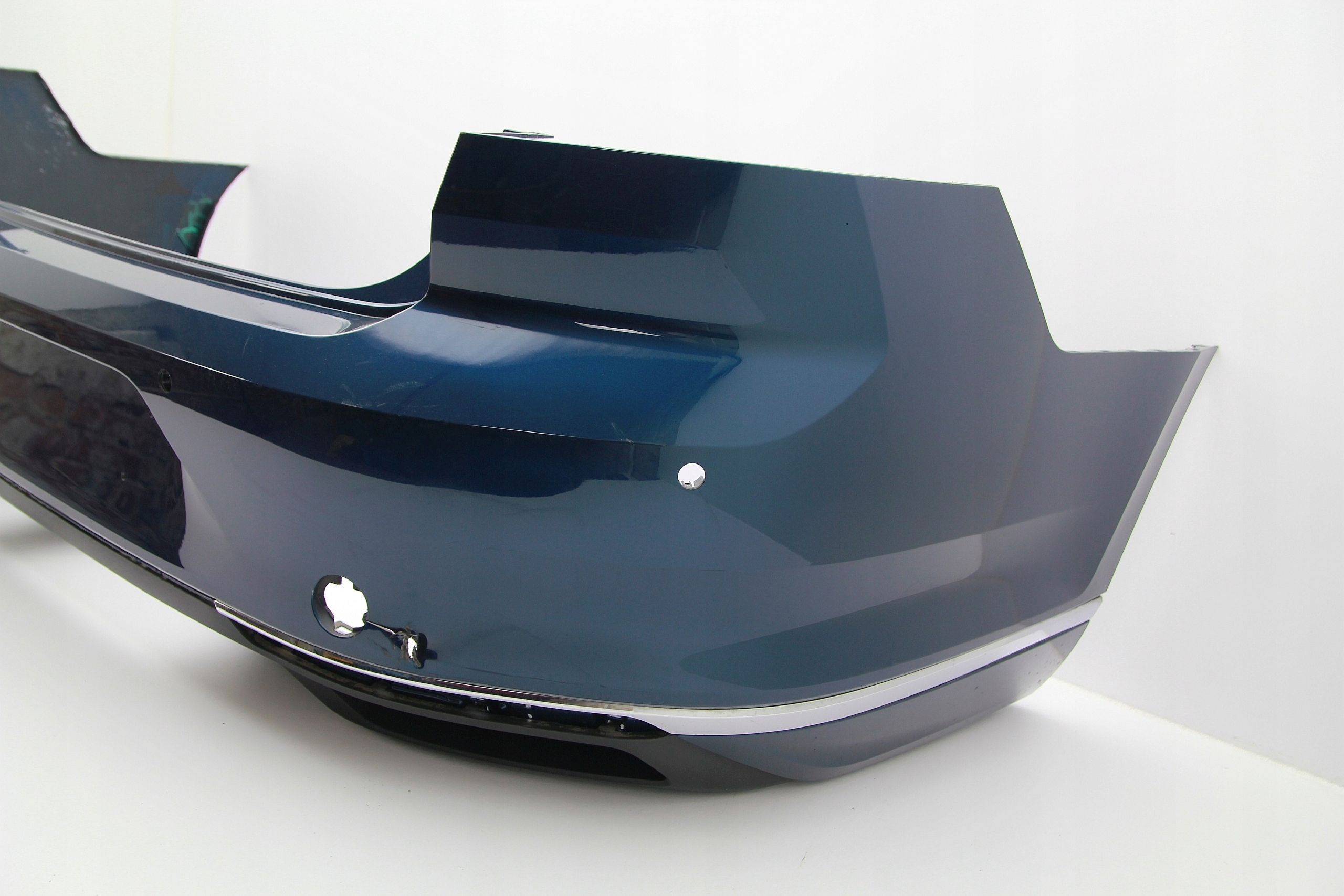 Oryginalny zderzak tył VW Passat B8 Sedan FL Lift 3G5 2019-2022 Strona zabudowy tył