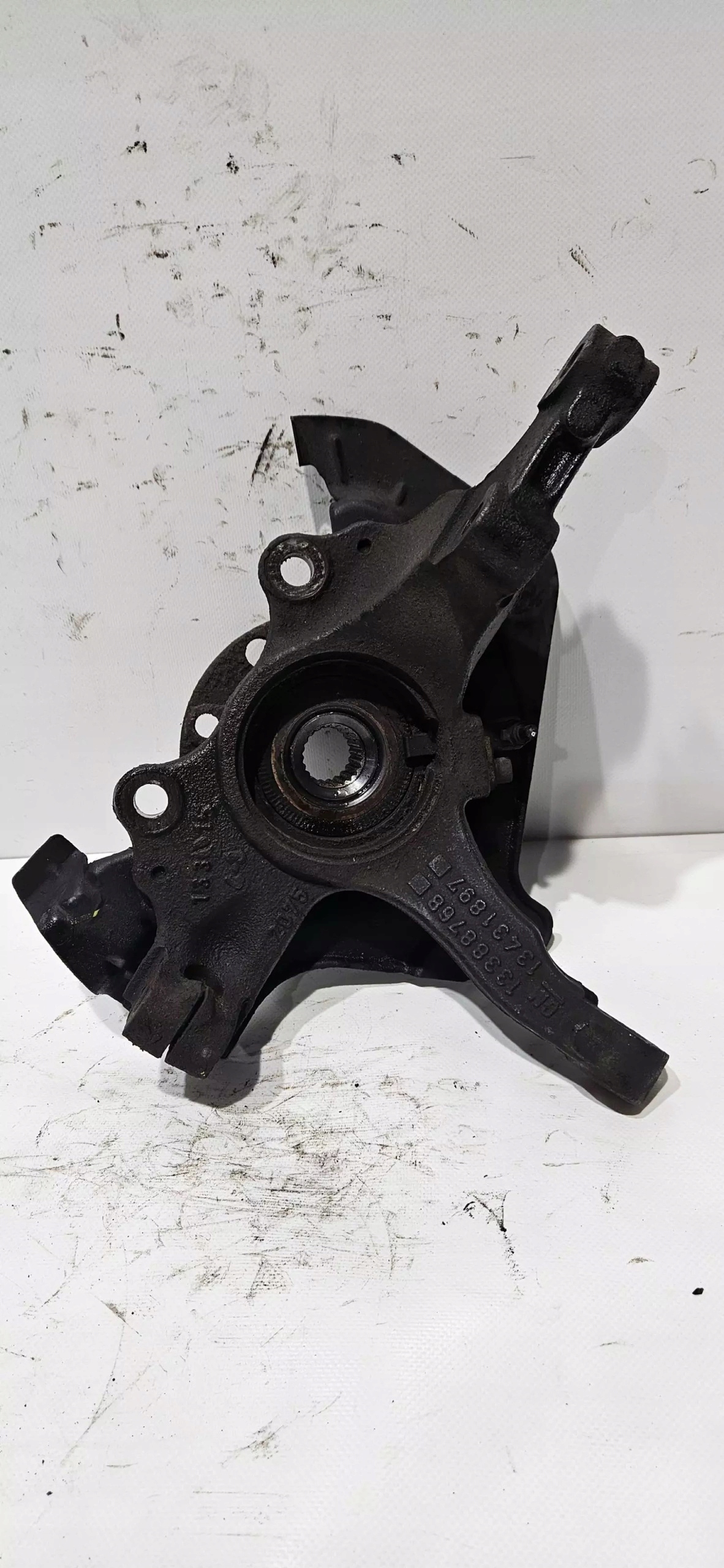 Mozzo FUSELLO perno mozzo Destra Anteriore ADAM CORSA E 12- 1.2B