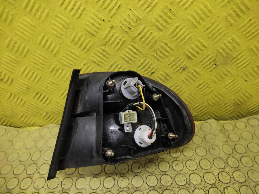 DAEWOO LANOS light left rear part