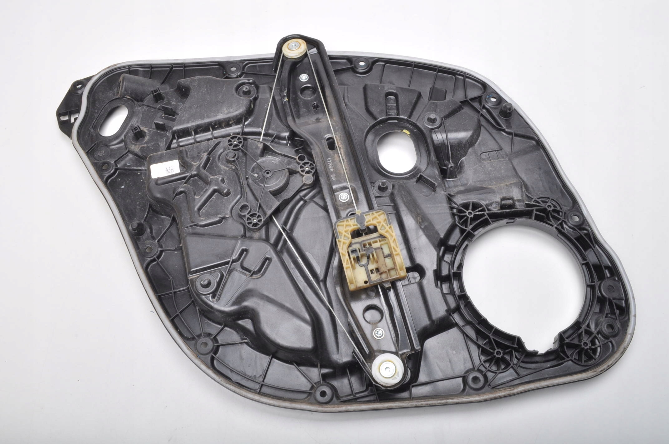 VOLVO V60 II PODNOŚNIK SZYBY PRAWY TYŁ TYLNY 31462707 / 966265 / 31674760