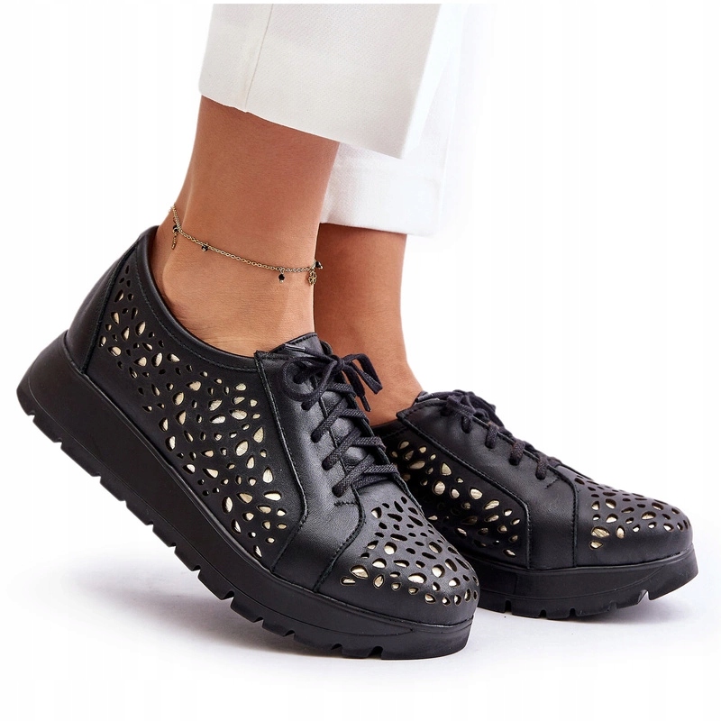 Polomatná Dámská Přírodní Kůže Platforma Prolamovaný Vzor Zazoo 2973 Černá 39