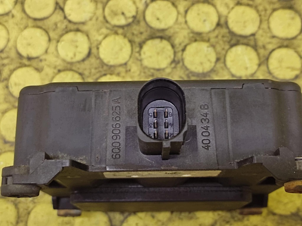 SEAT IBIZA III VALVOLA elettromagnetico 6Q0906625A