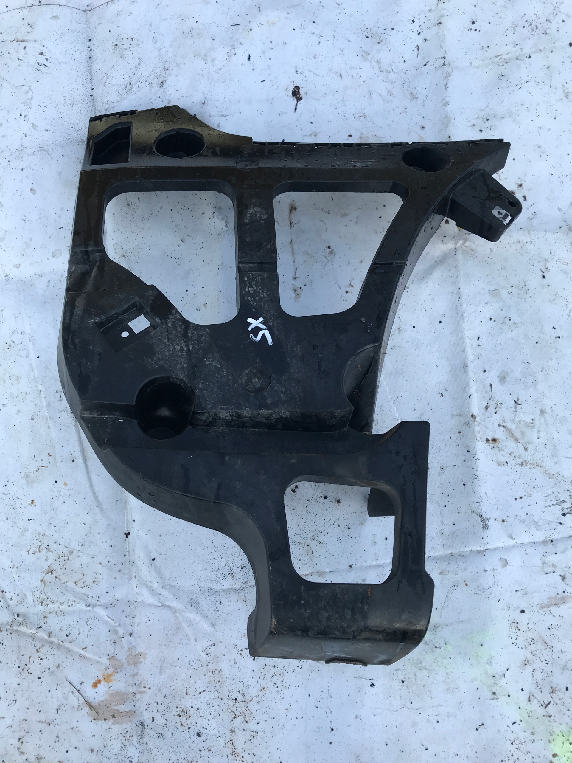 bumper bracket right rear part BMW X5 E70 10503410