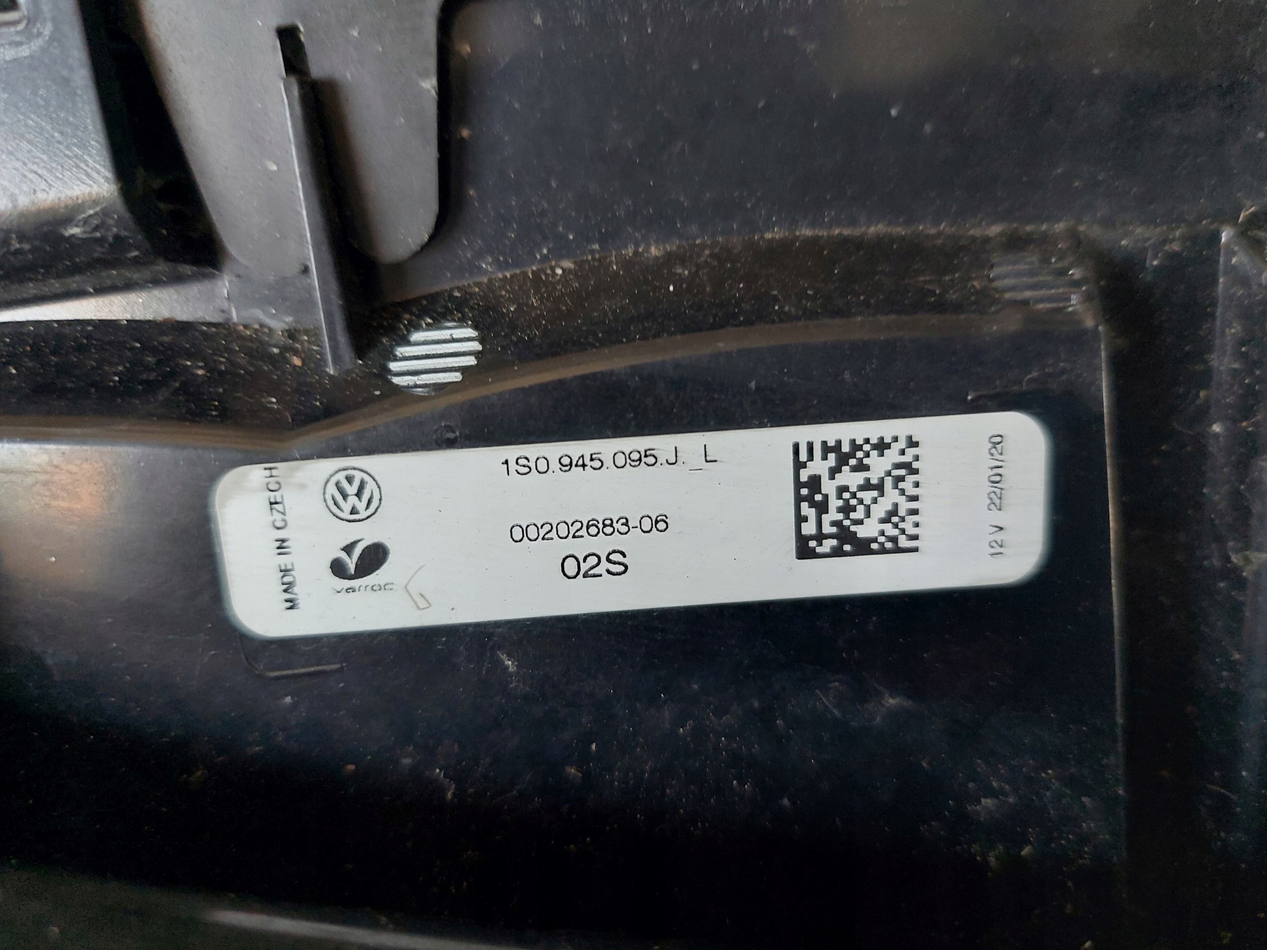 light VW UP LIFT 1S0945095J left rear part
