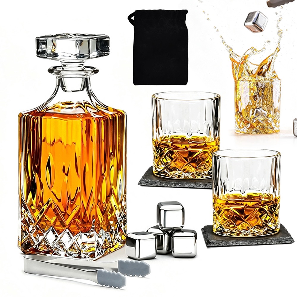 Sada Na Whisky Karafa 700 ML 2 Sklenice V Elegantní Krabičce