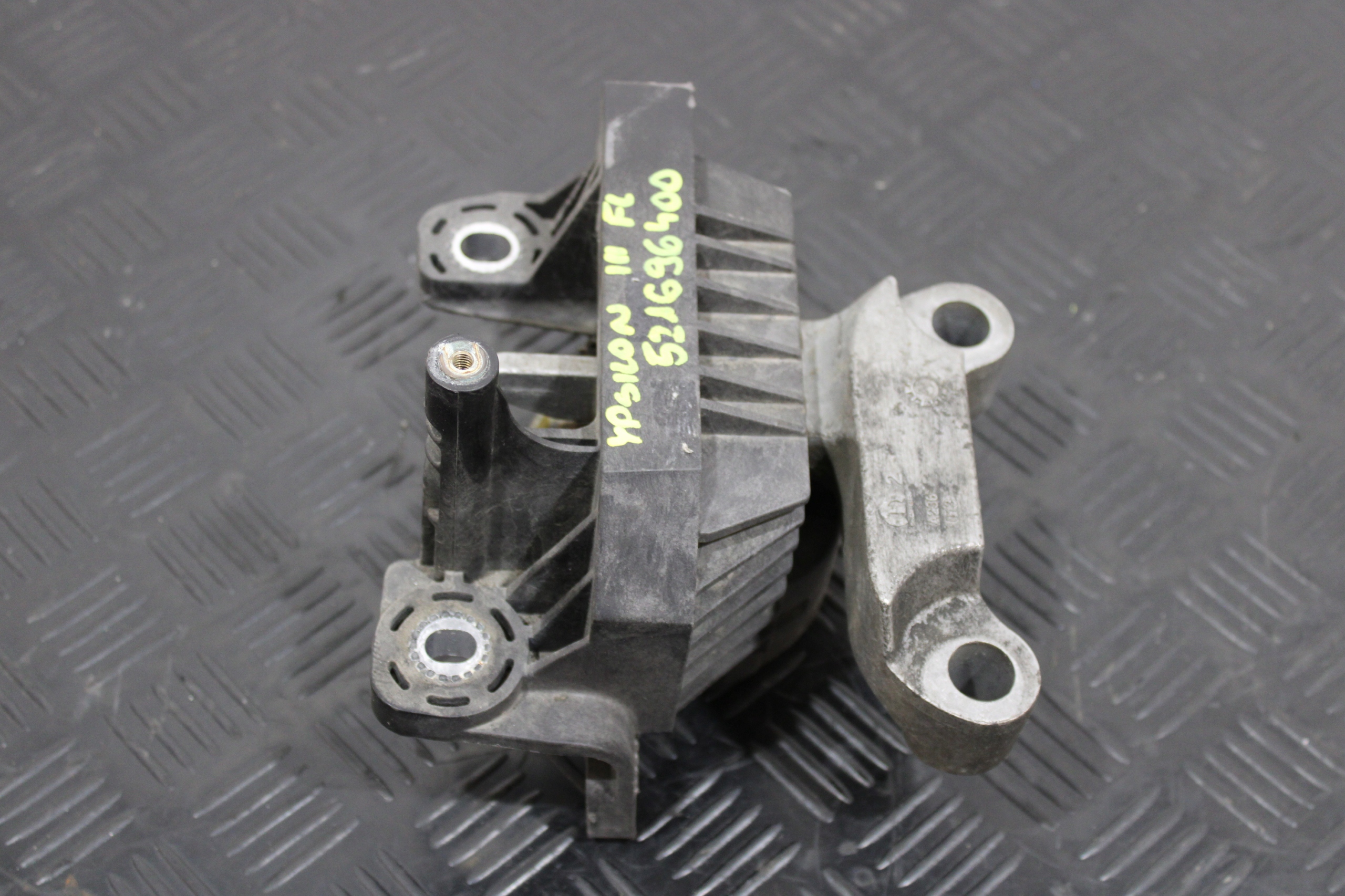 holder engine mount 521696400 LANCIA YPSILON III 3 LIFT