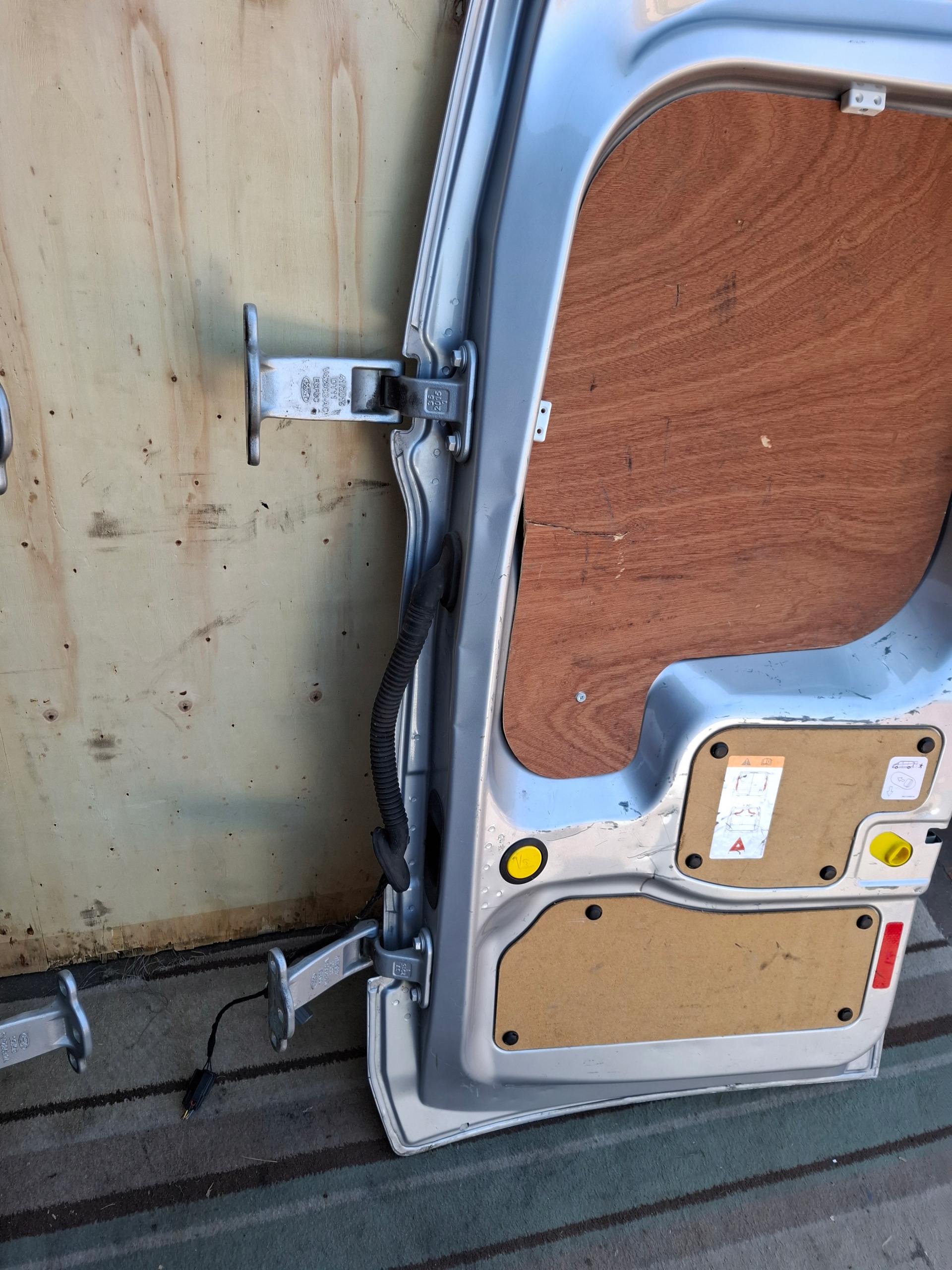 door rear part FORD TRANSIT CONNECT MK2 15r silver