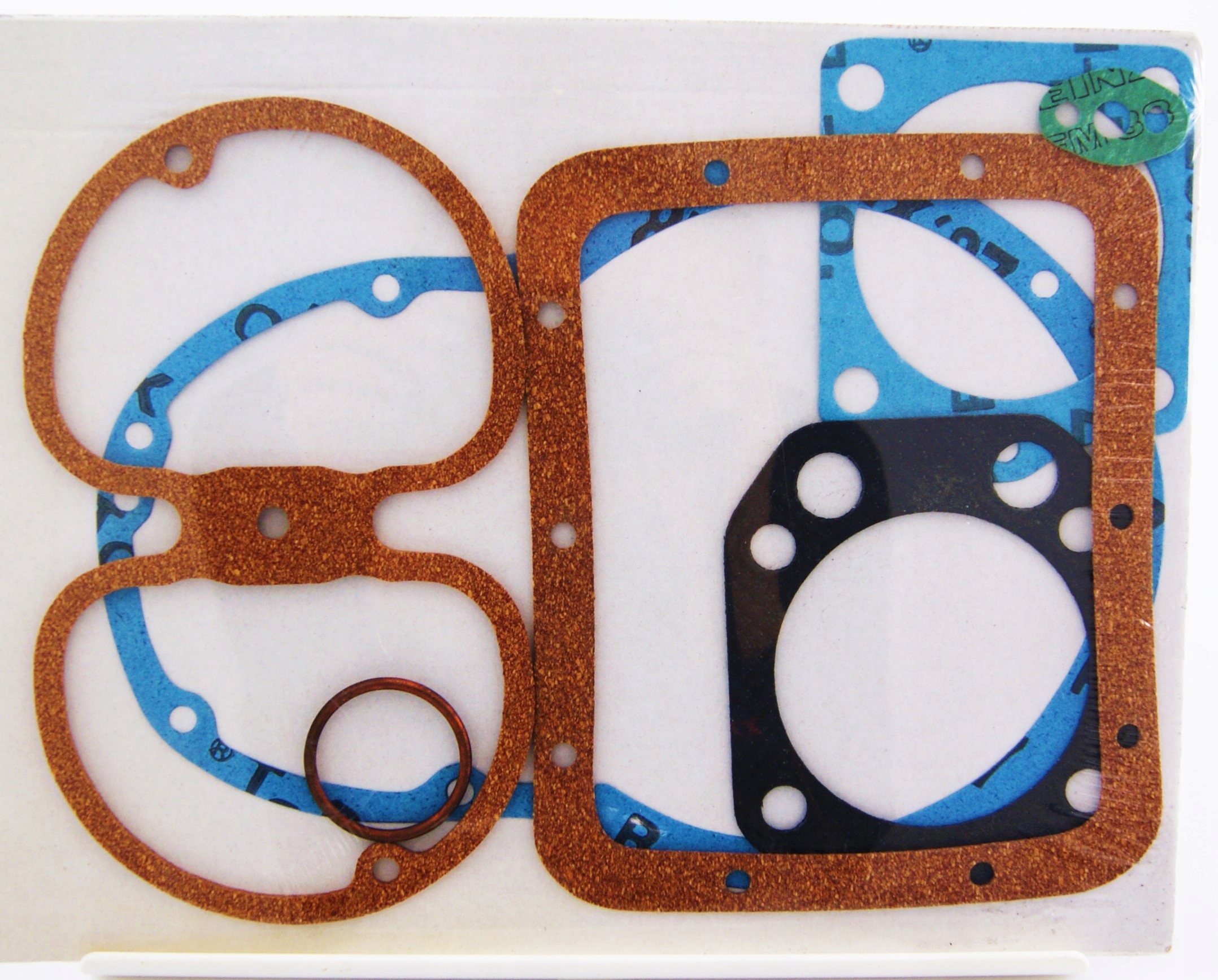 Komplet uszczelek BMW R26 R27