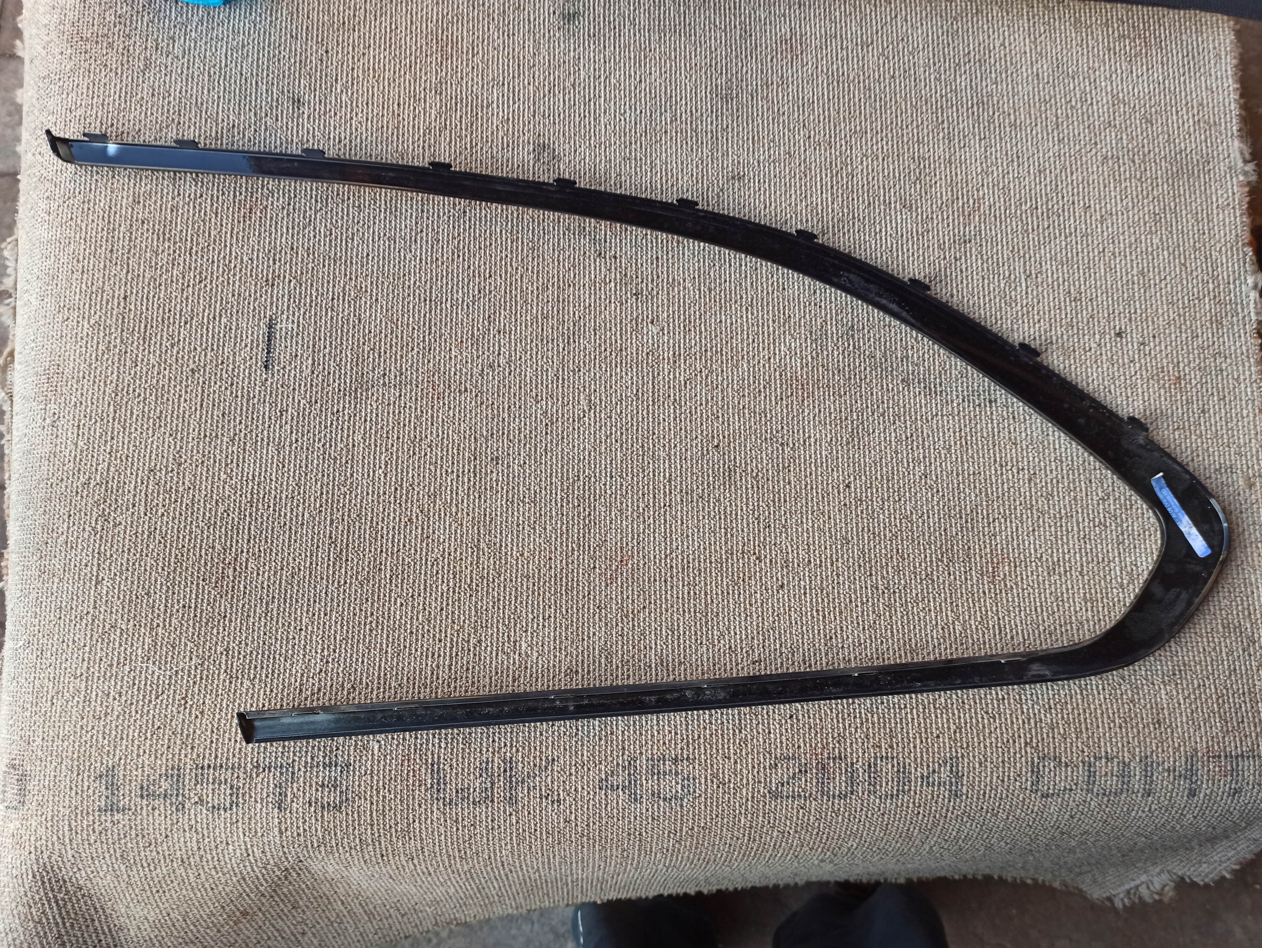 moulding windows right rear part BMW F11 m-packet 16r