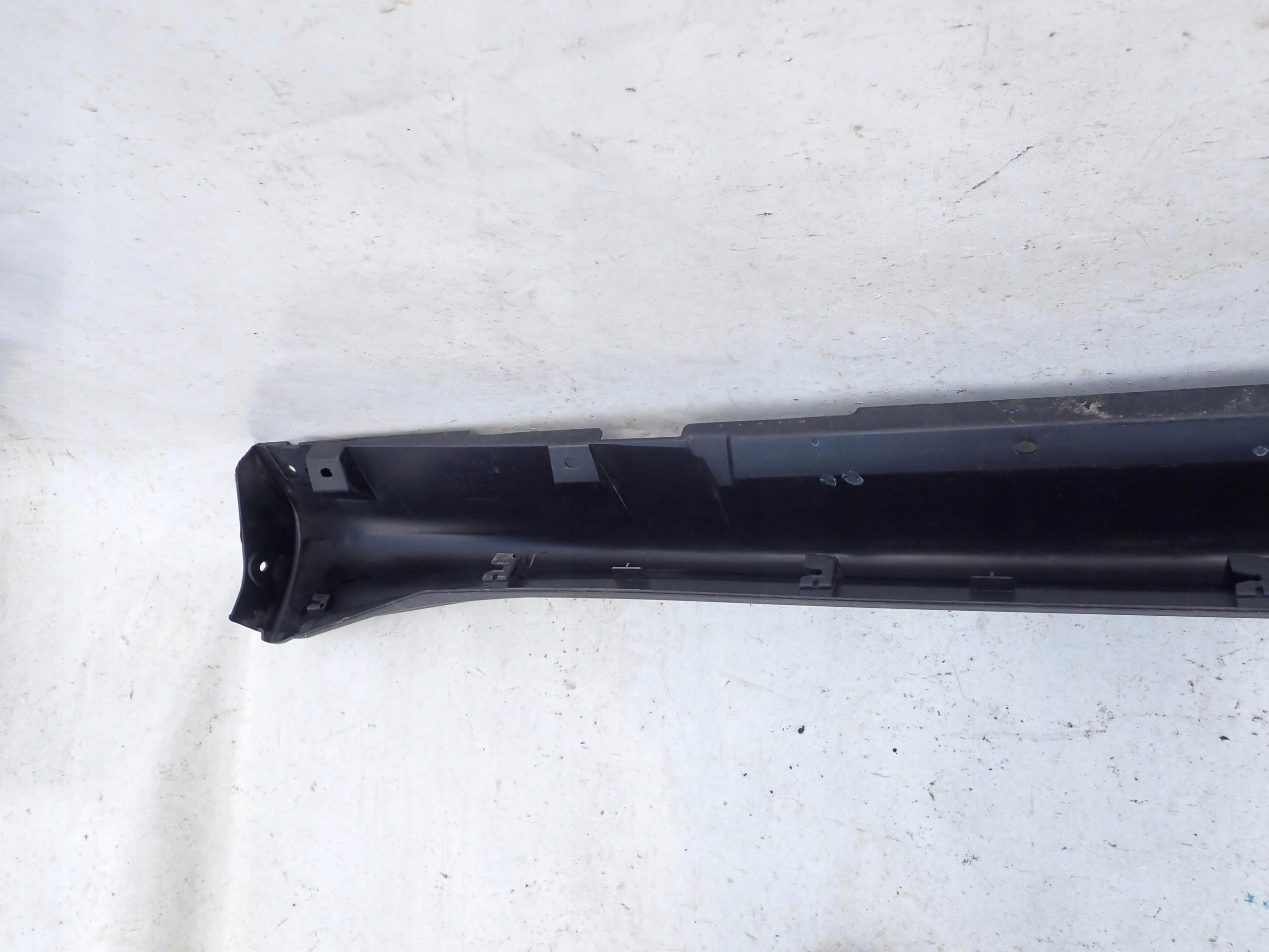 NISSAN JUKE and F15 moulding threshold right threshold right