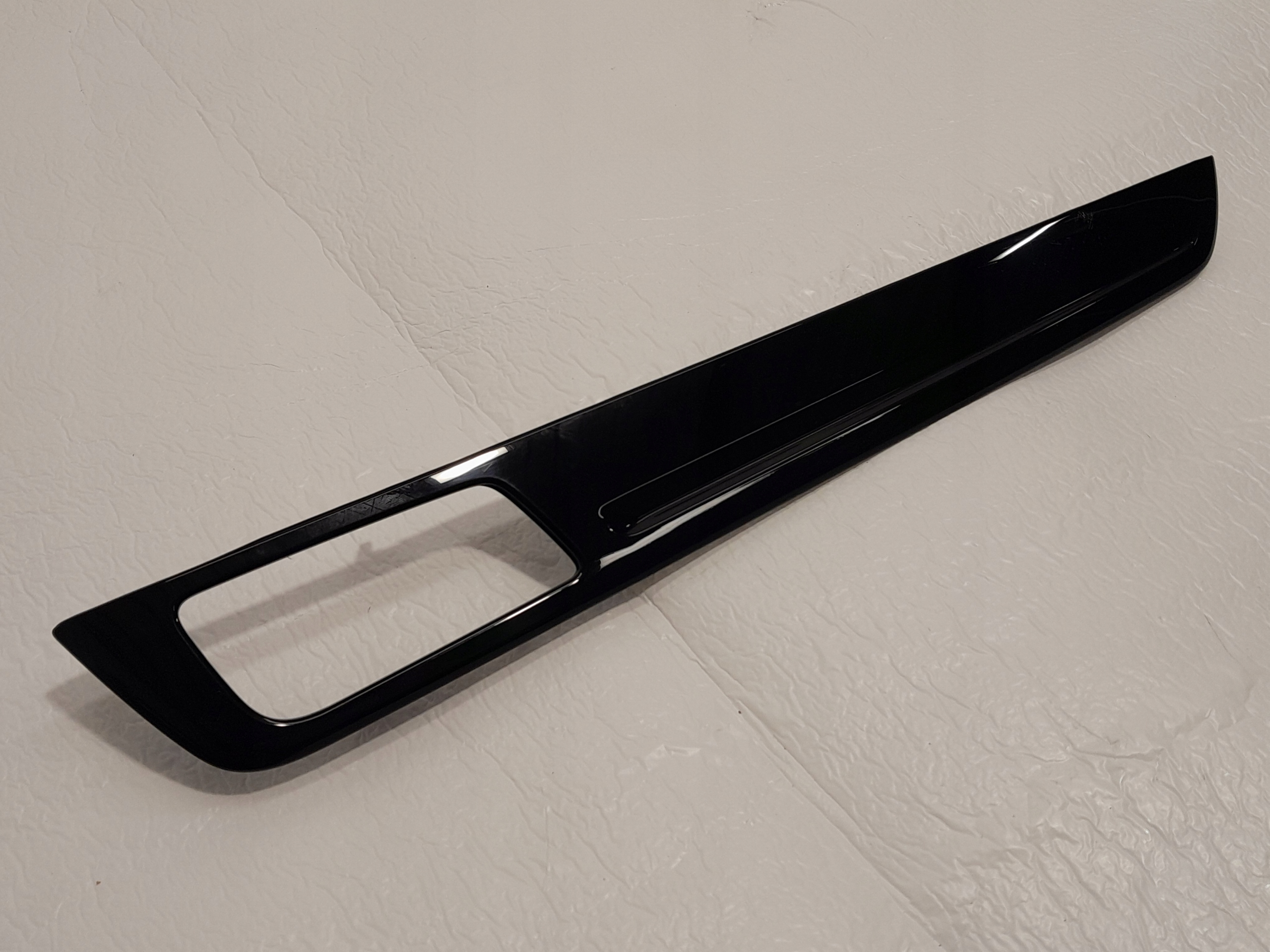 PORSCHE CAYENNE 9Y moulding DEKOR door right 9Y0867102