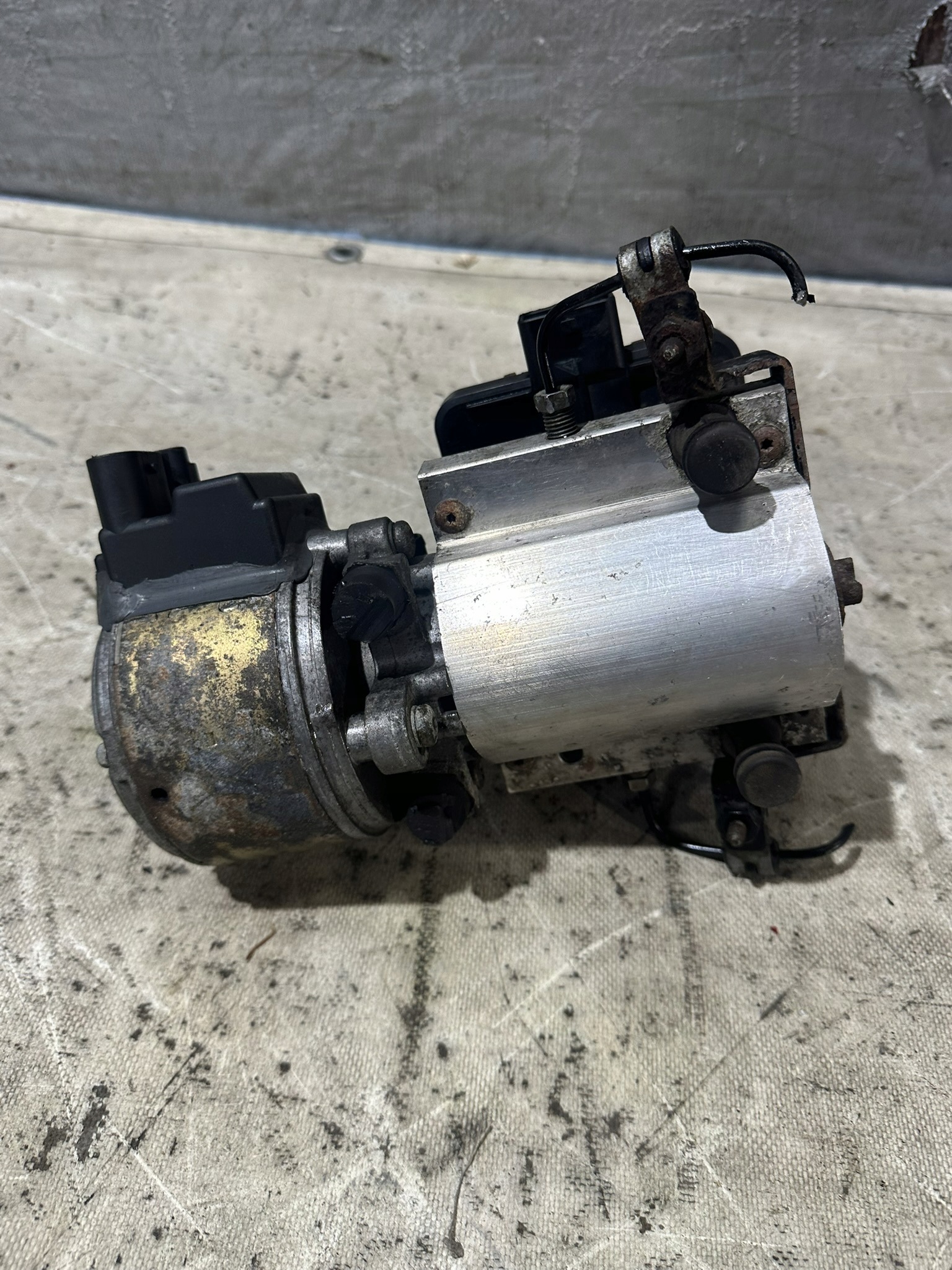 pumpe luftfederung kompressor CITROEN C5 2.0HDI 963671388000