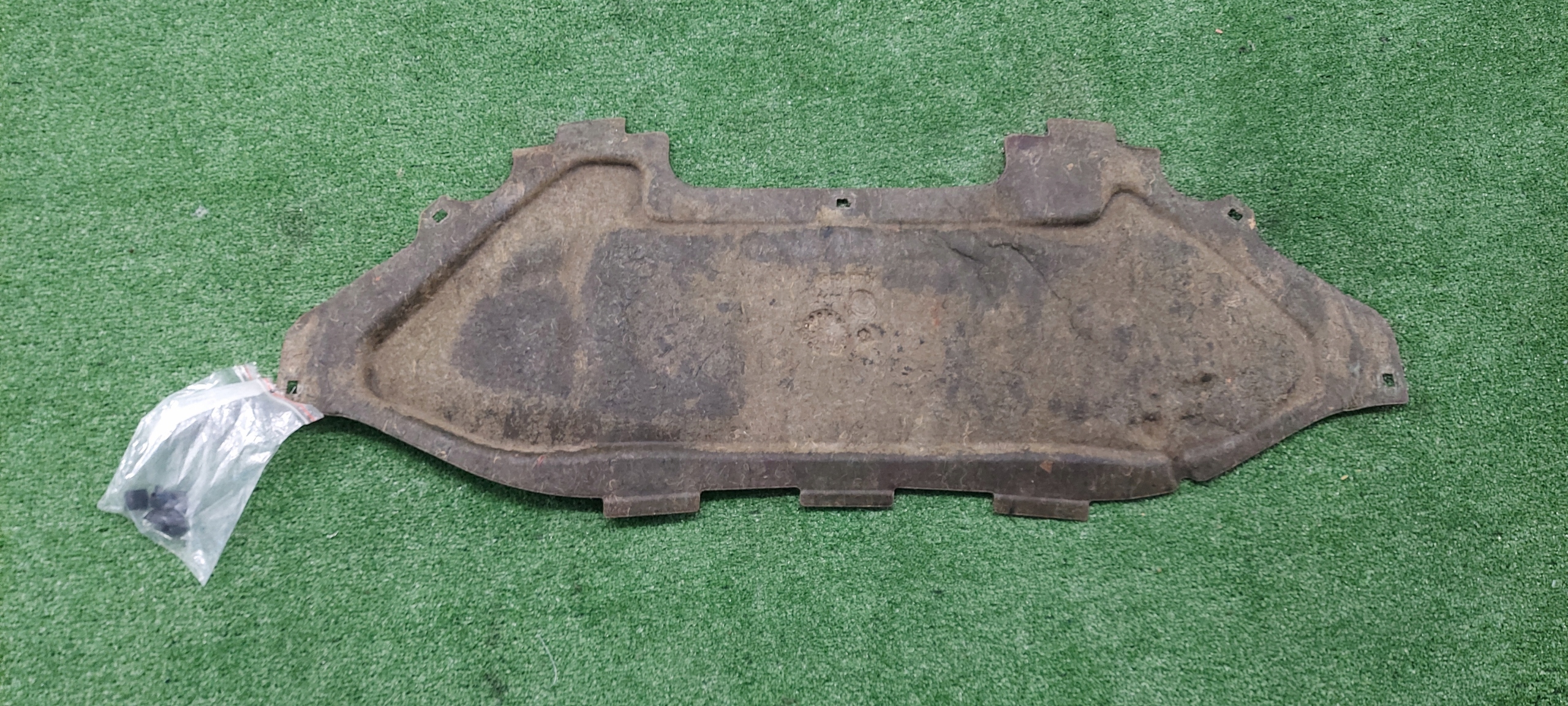 Insonorisation du capot + Bouchons FIAT 500 07-15
