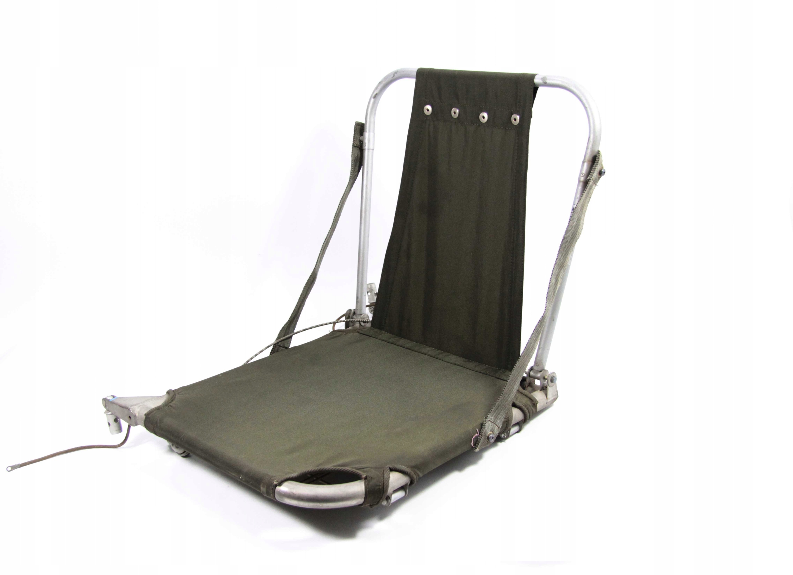 СКЛАДНОЕ СИДЕНЬЕ ДЛЯ АВИАЦИОННОГО СУДНА