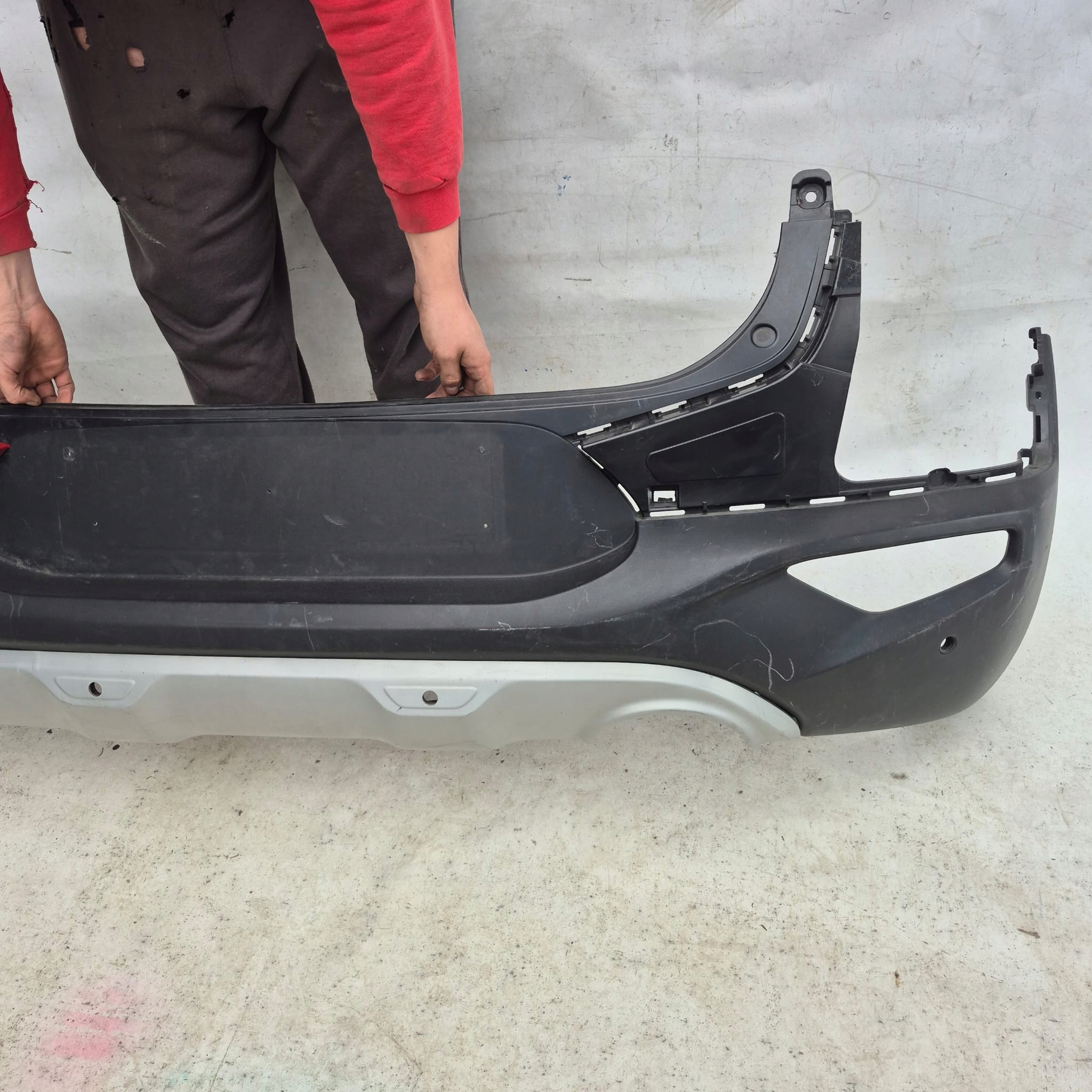 KIA STONIC 17-> bumper rear part rear PDC