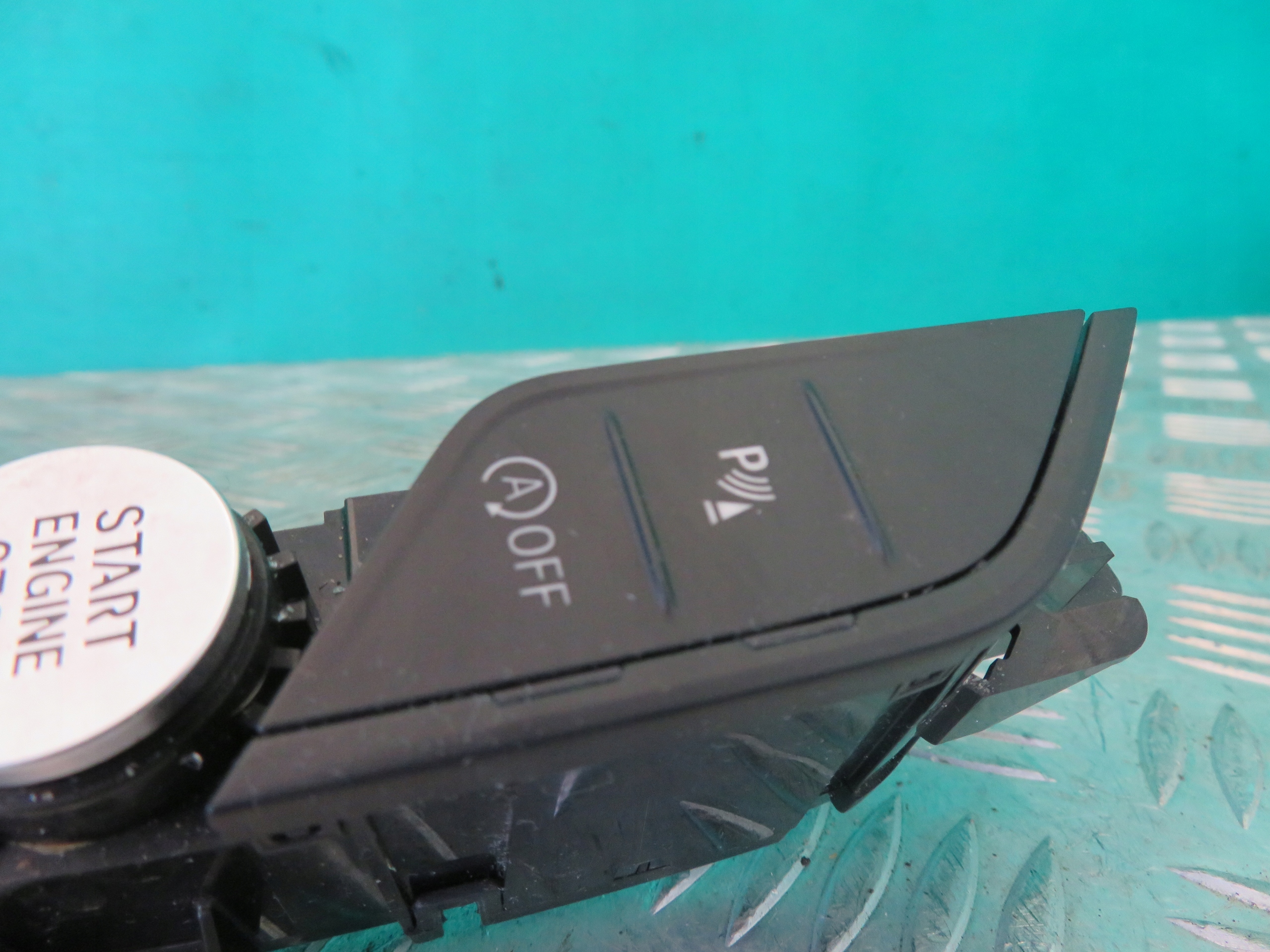 PANEL Schalter START STOP BMW F40 116D 1.5D 22R