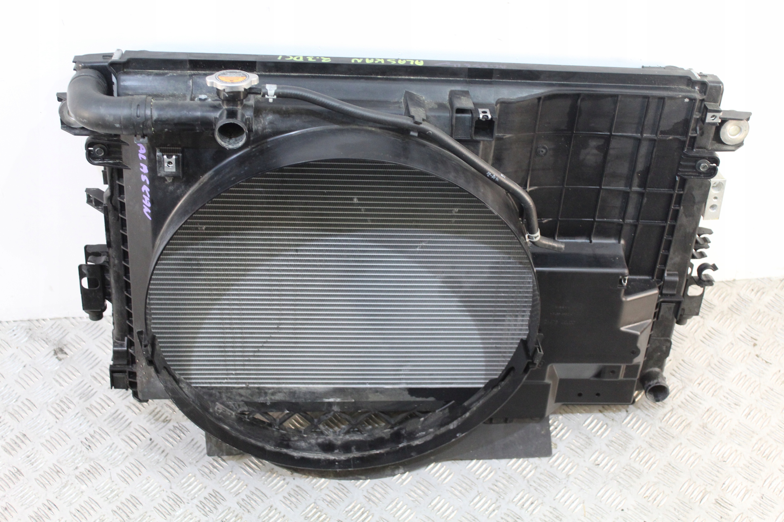 support panel for radiators radiator RENAULT ALASKAN