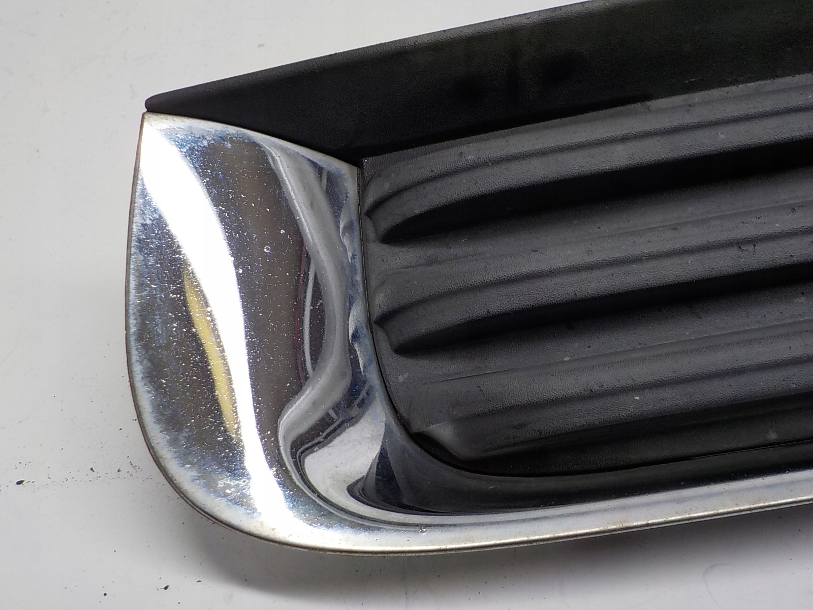 OPEL INSIGNIA grid grille W bumper 13238370