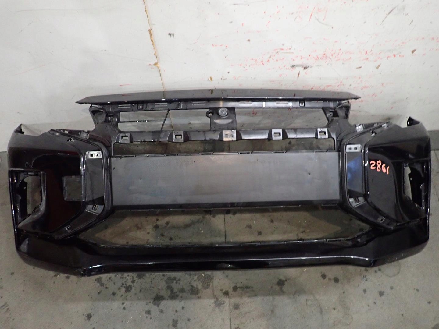 bumper front MITSUBISHI SPACE STAR III 2020