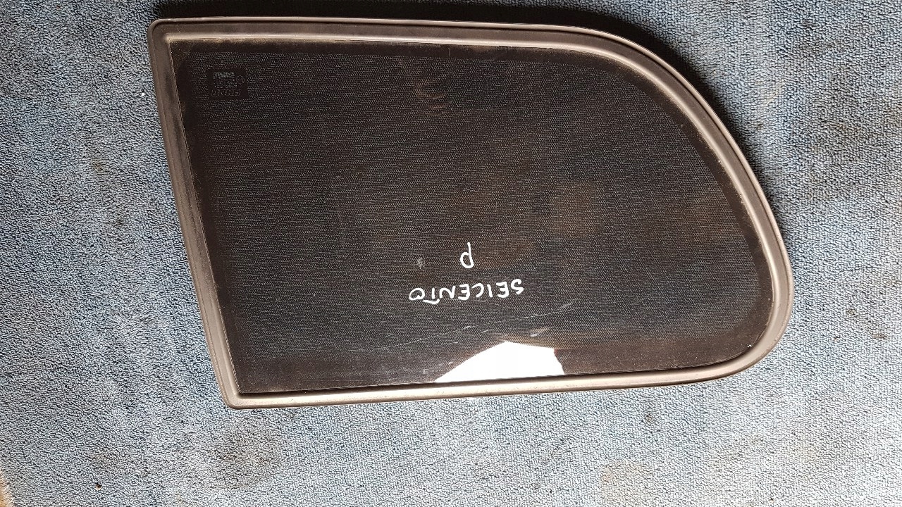 SZYBA KAROSERYJNA PRAWA TYŁ TYLNA FIAT SEICENTO