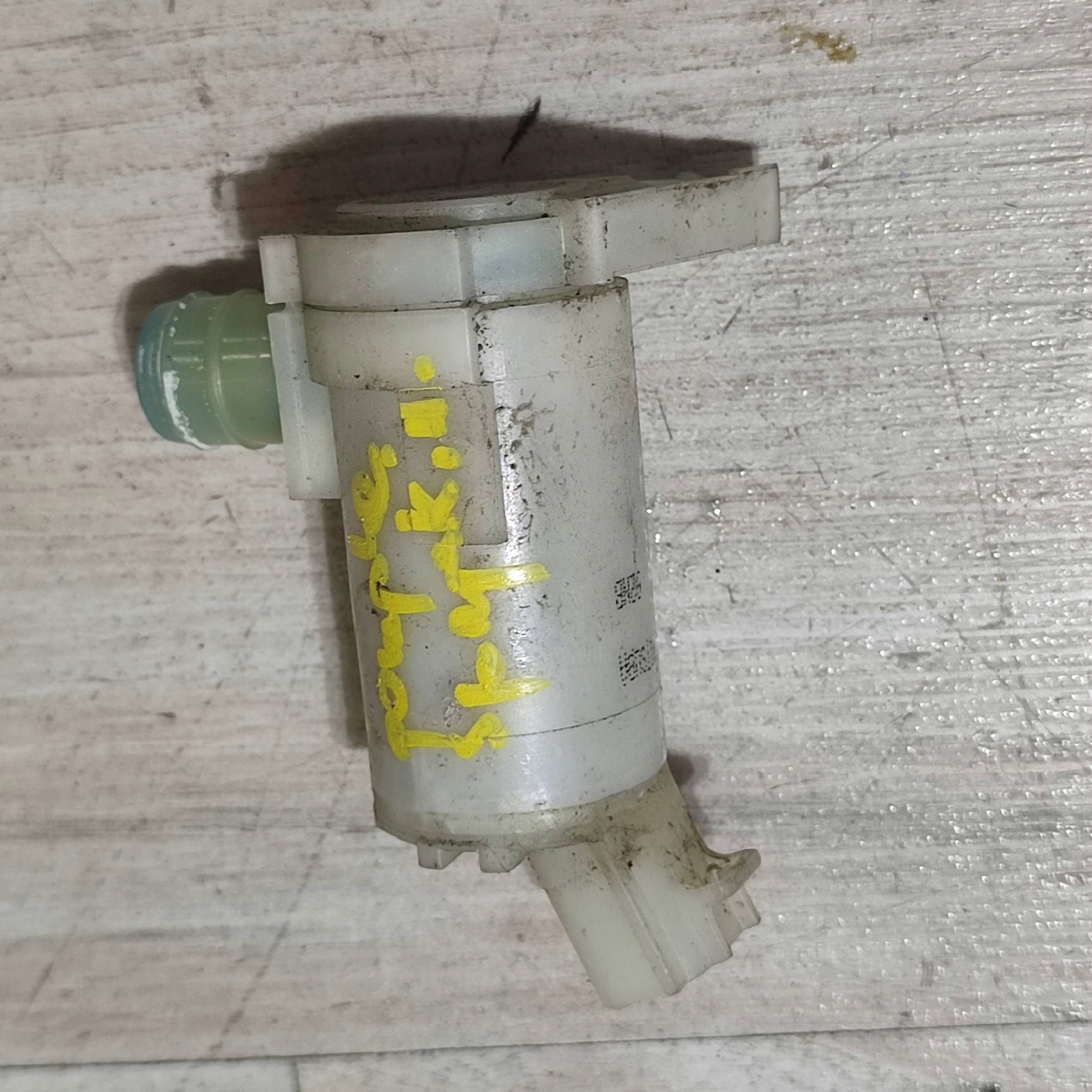 Pumpe der Spritzdüse Suzuki Vitara (LY)