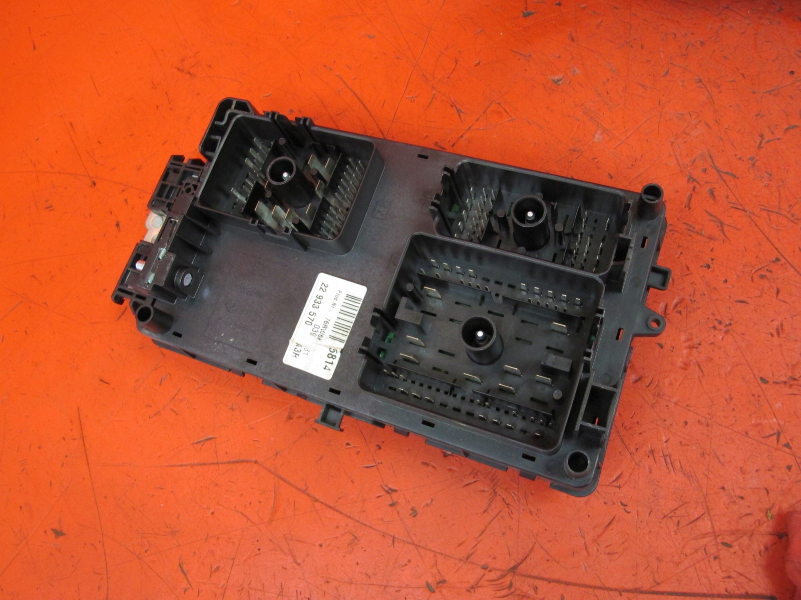 OPEL INSIGNIA A G09 2.0 CDTI A20DTE module control unit compartment BSI 22933570