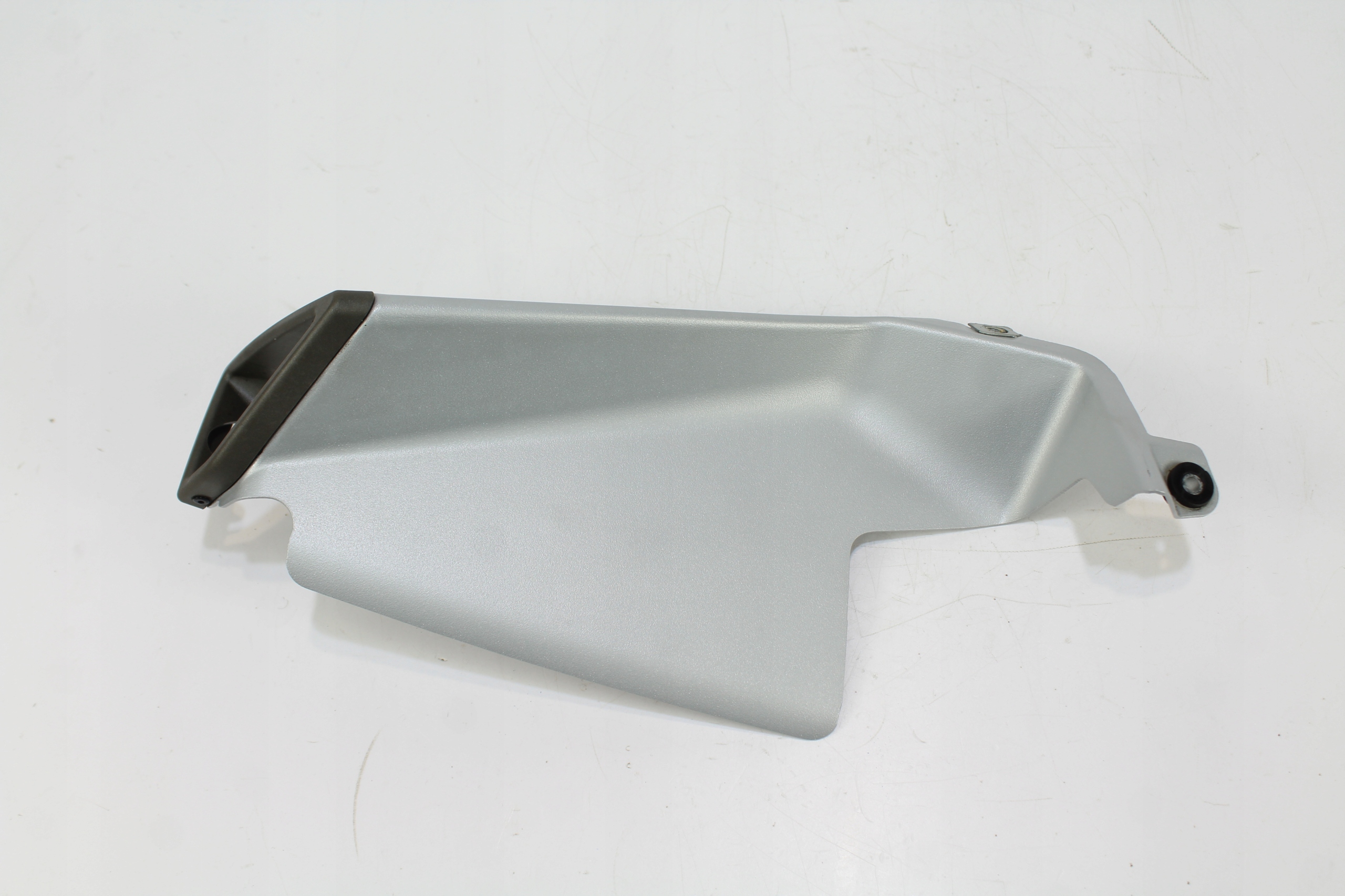 APRILIA RS 660 КРИШКА ГЛУШНИКА ЛІВА