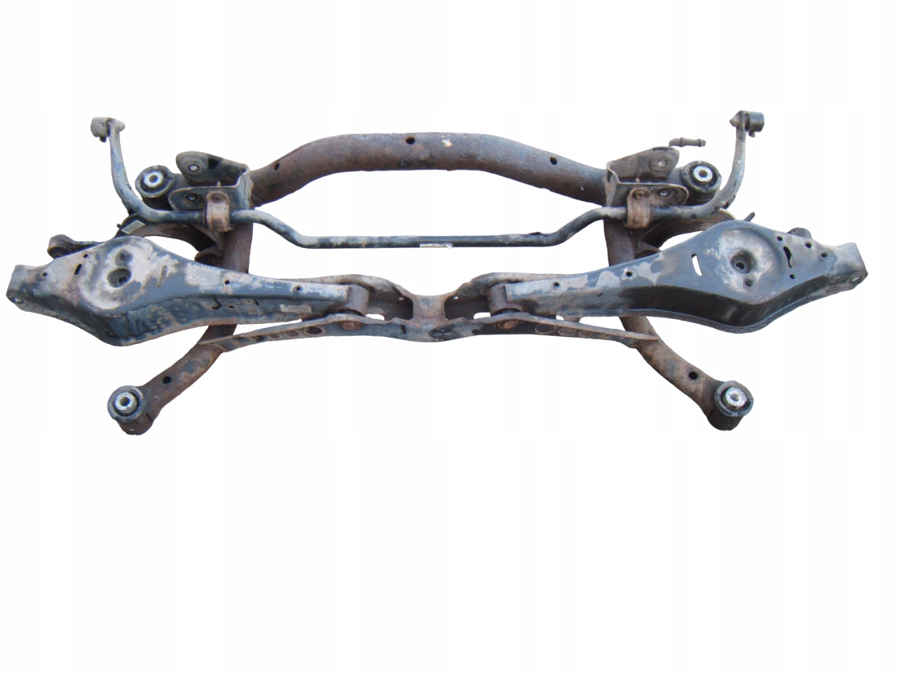 VW PASSAT B6 KOMBI 05- 2.0 TDI BELKA ZAWIESZENIA TYŁ