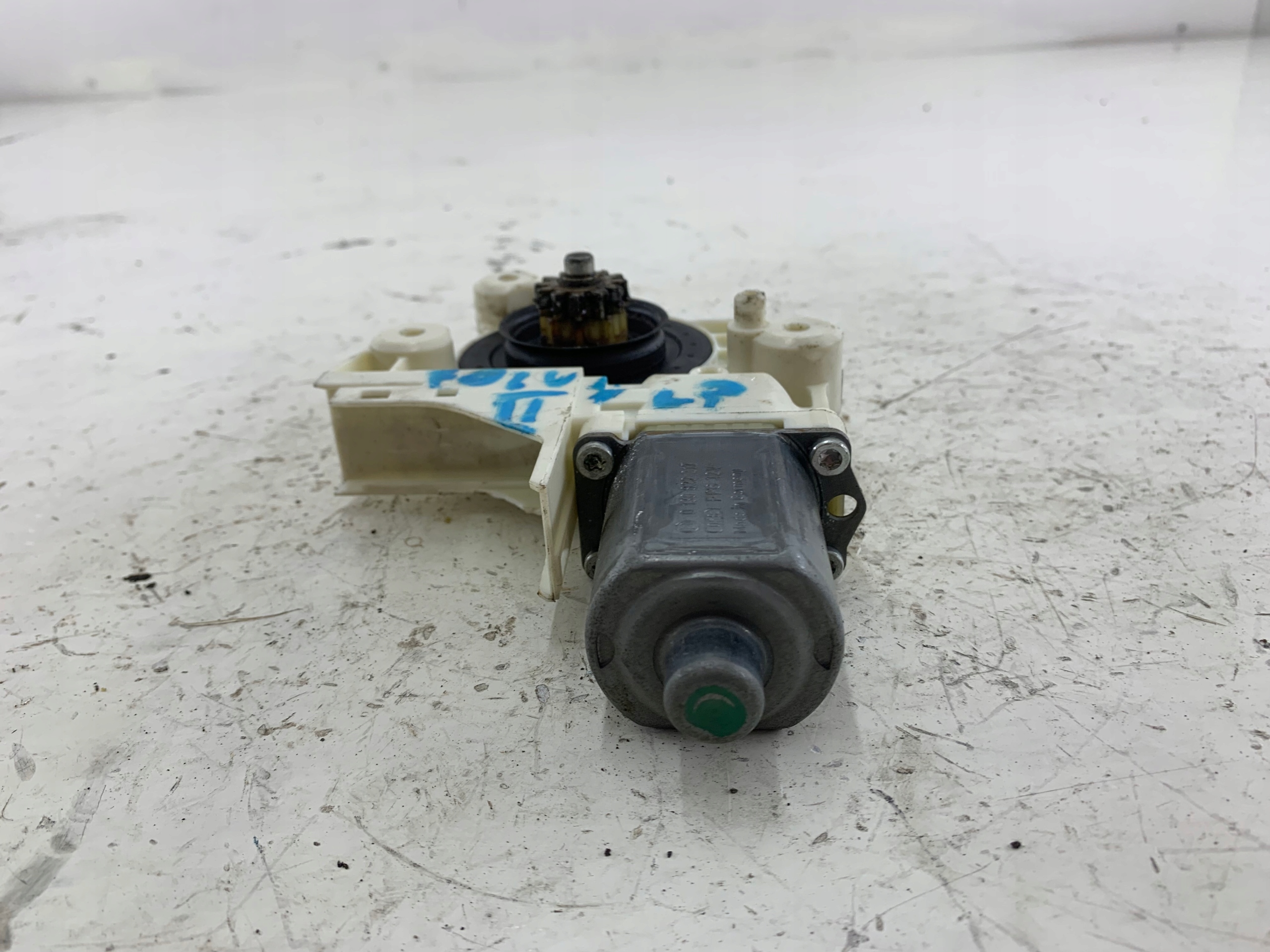 FORD FOCUS MK2 mini motor windows right front 0130822217