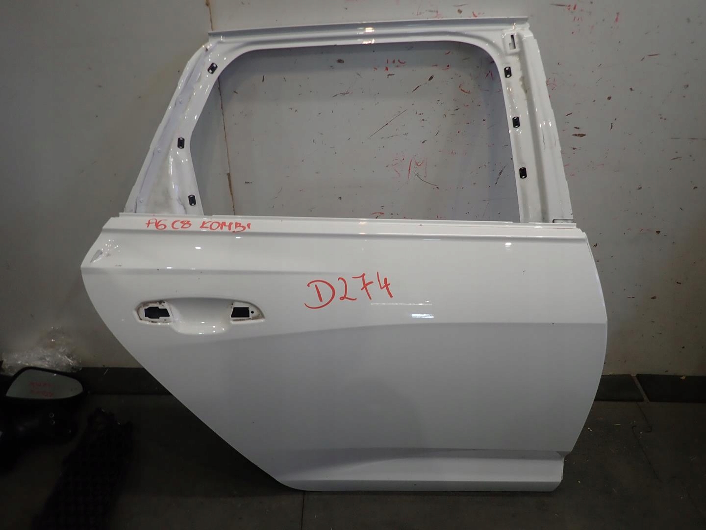 door rear part rear. right AUDI A6 C8 2018- KOMBI 4K
