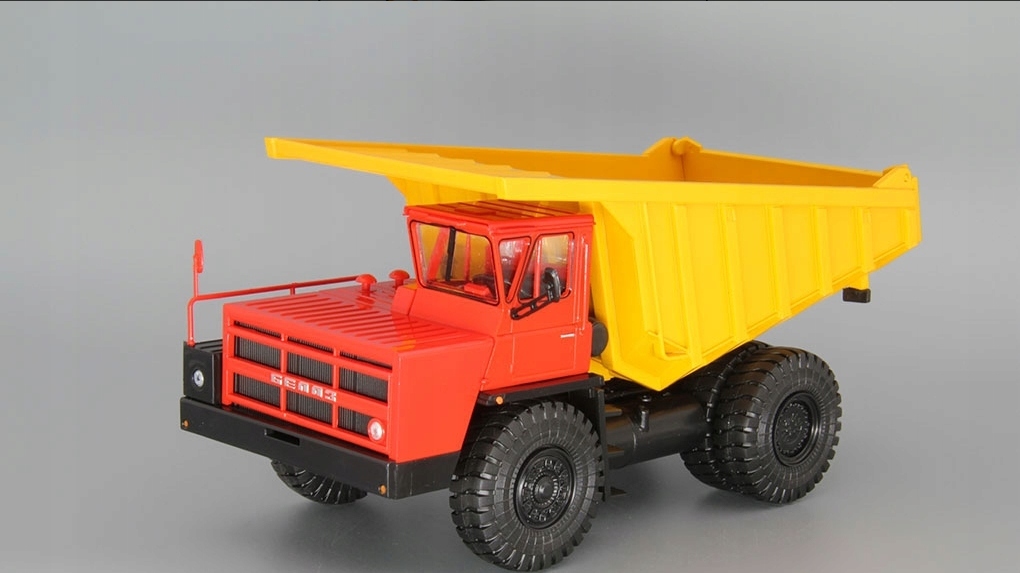 Belaz 7526 červeno žlutá Nap 1:43 H006
