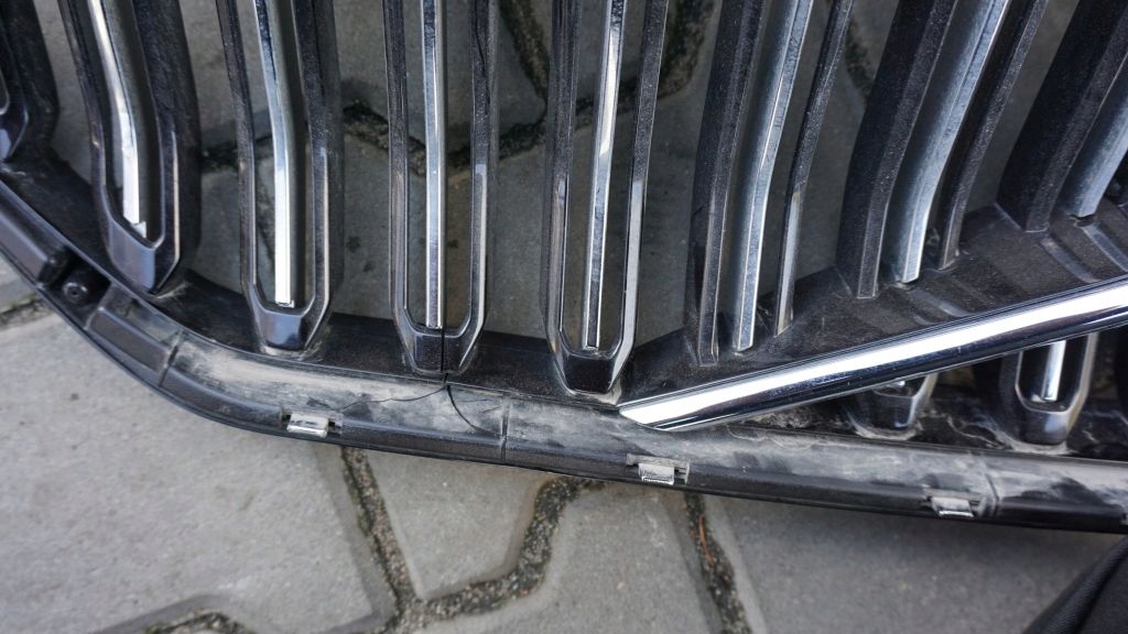 VOLVO XC40 - grill grille radiator