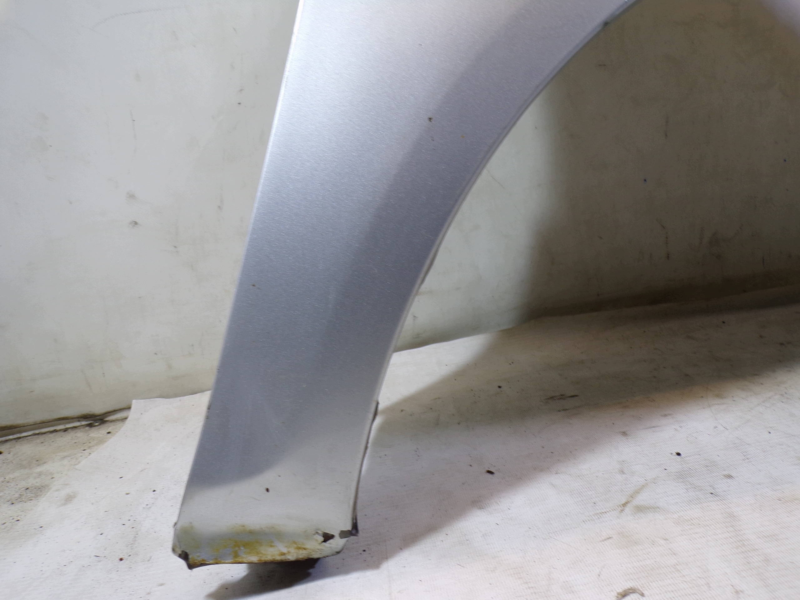 fender right front VOLKSWAGEN GOLF 5 V